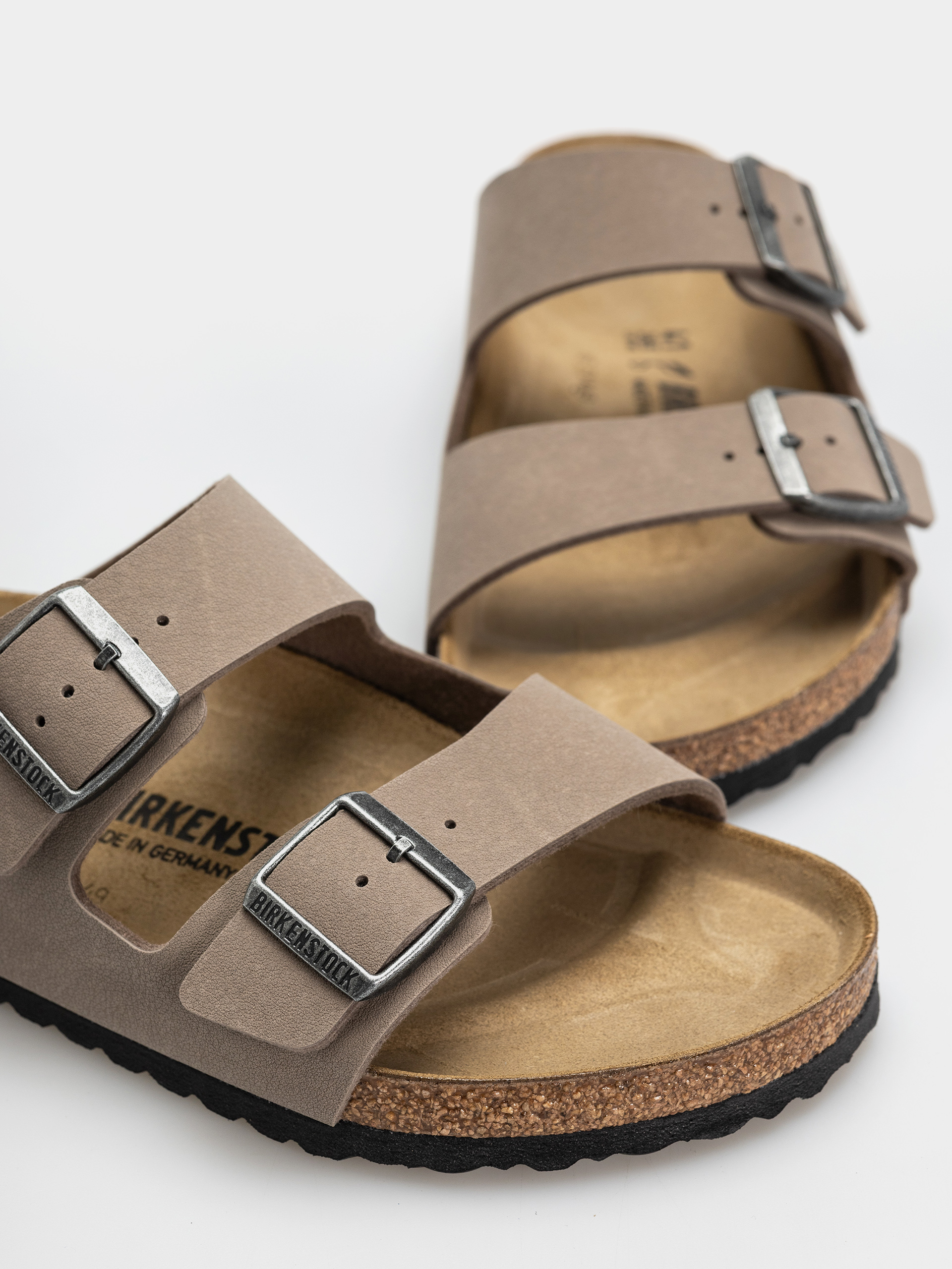 Plážovky Birkenstock Arizona Birkibuc Regular (gray taupe)