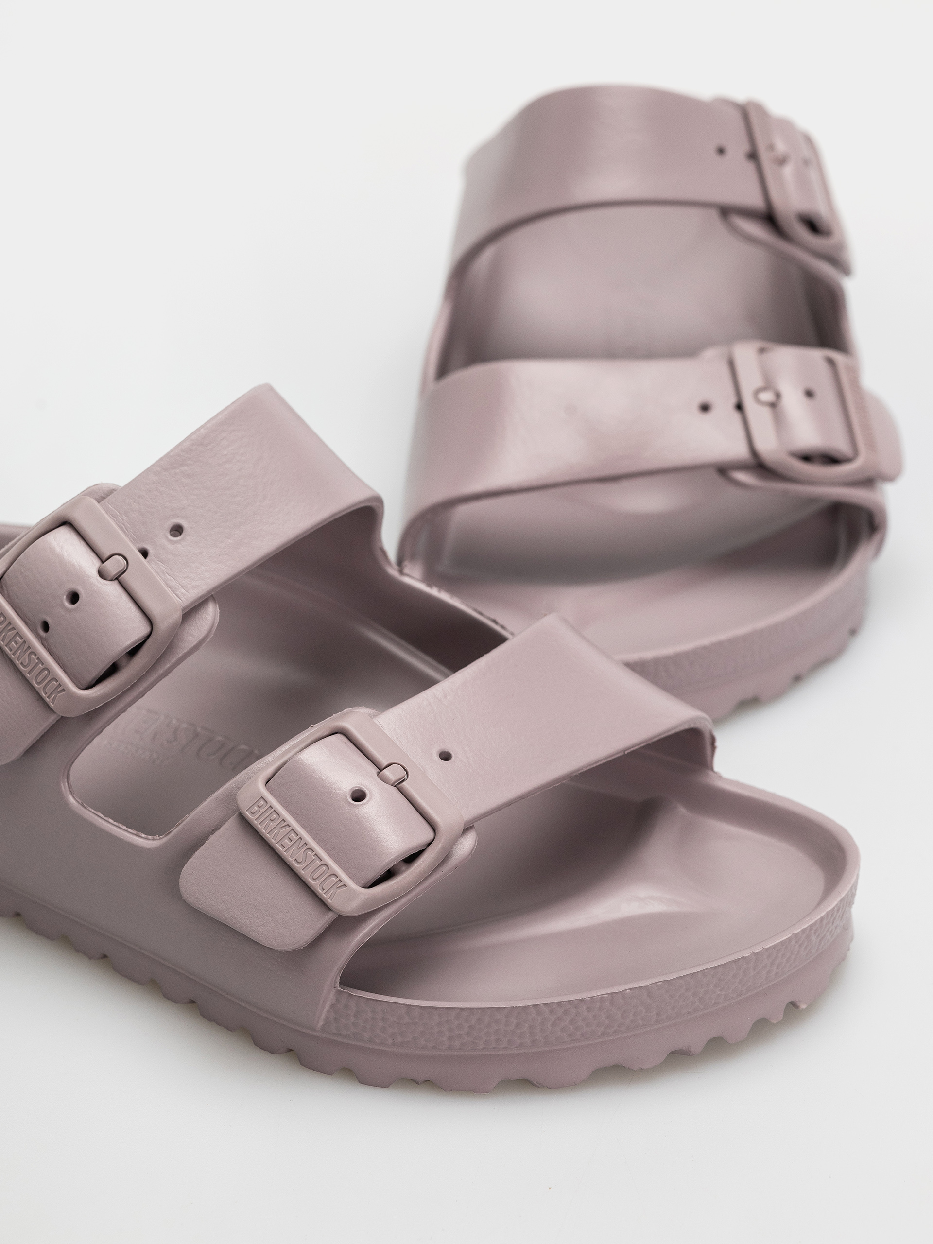 Plážovky Birkenstock Arizona Essentials EVA Regular (faded purple)