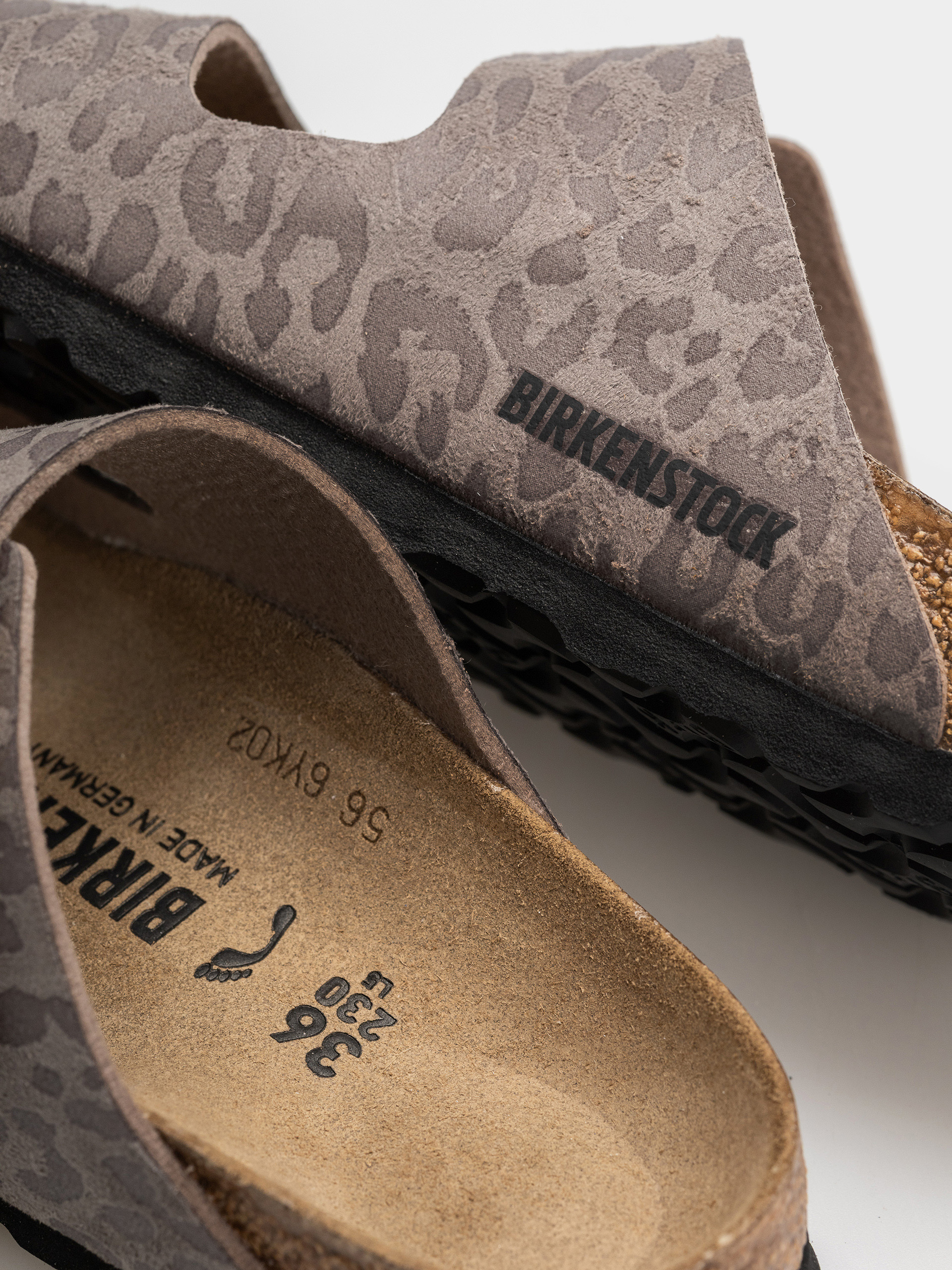 Plážovky Birkenstock Arizona Synthetics Narrow Wmn (syn leo grey taupe)