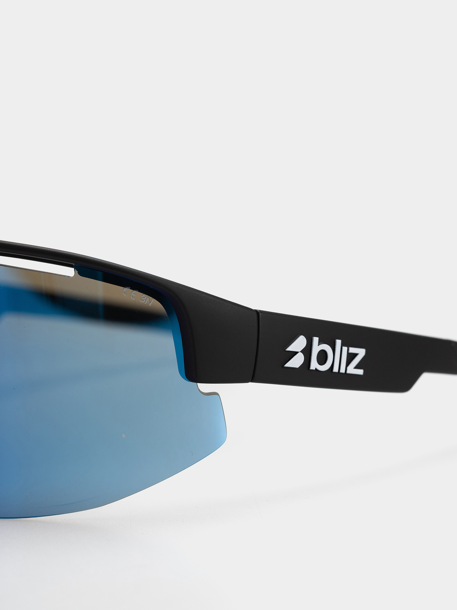Sluneční brýle Bliz Matrix (matte black/smoke w blue multi)