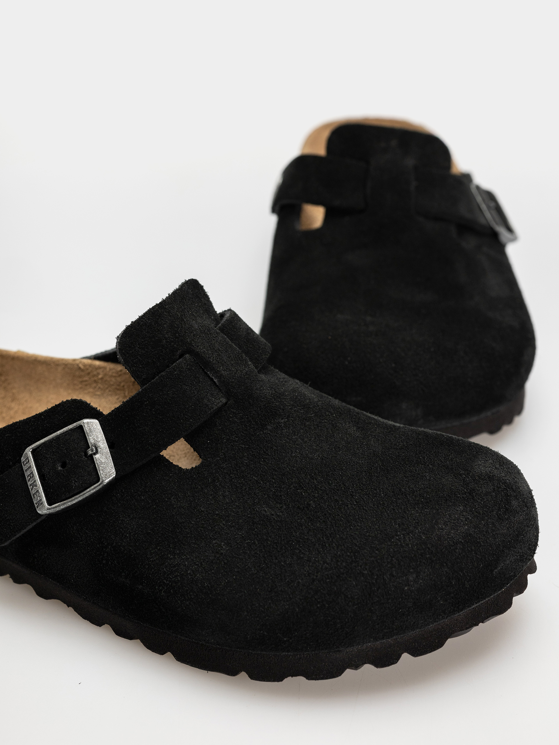 Plážovky Birkenstock Boston Suede Leather Regular (black)