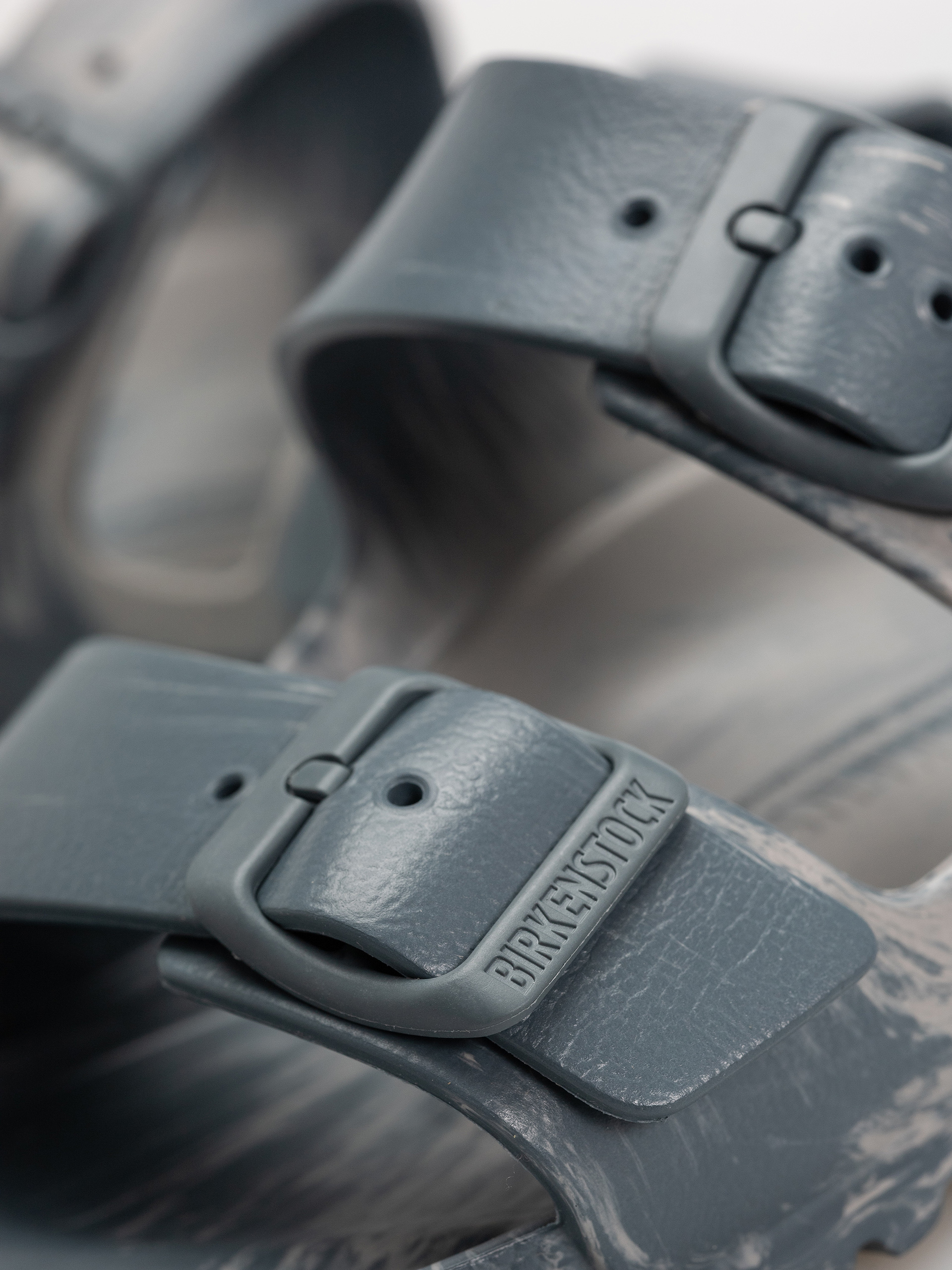 Plážovky Birkenstock Arizona Essentials EVA Narrow (basalt gray/stone coin multi)