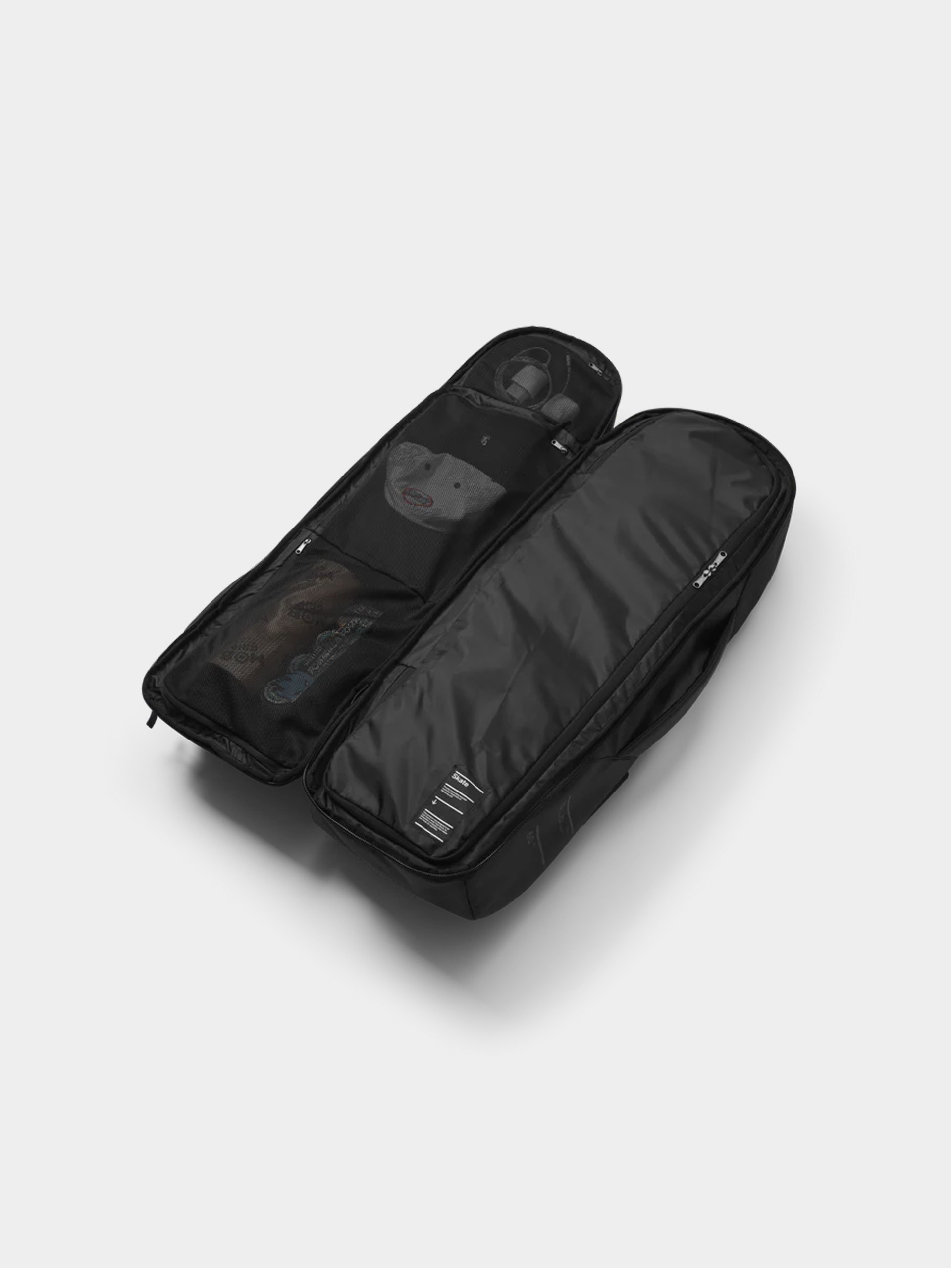 Batoh Db Skateboarding Pro Travel Pack 65L (black out)