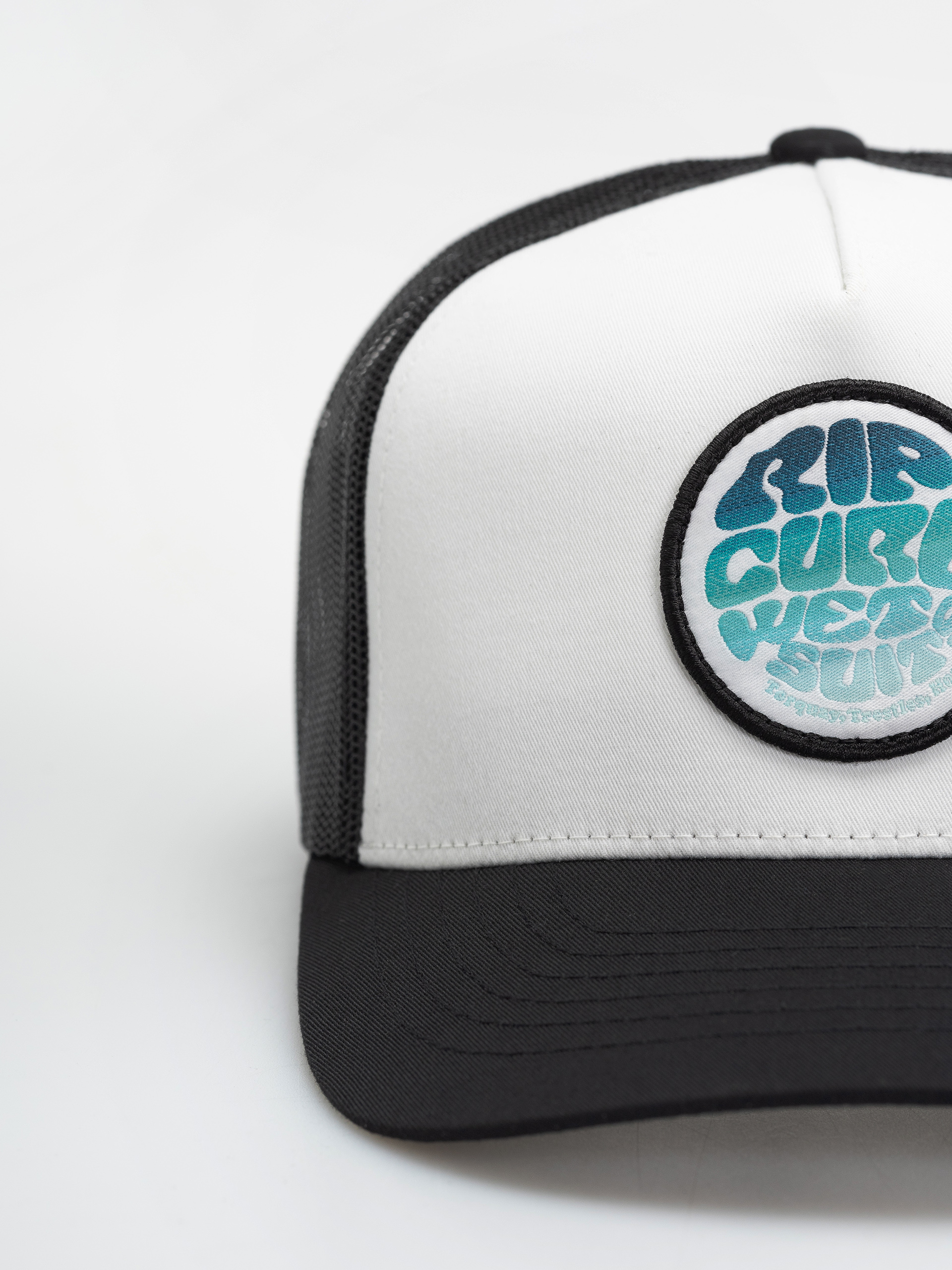 Kšiltovka  Rip Curl Wetsuit Icon Trucker (black/white)