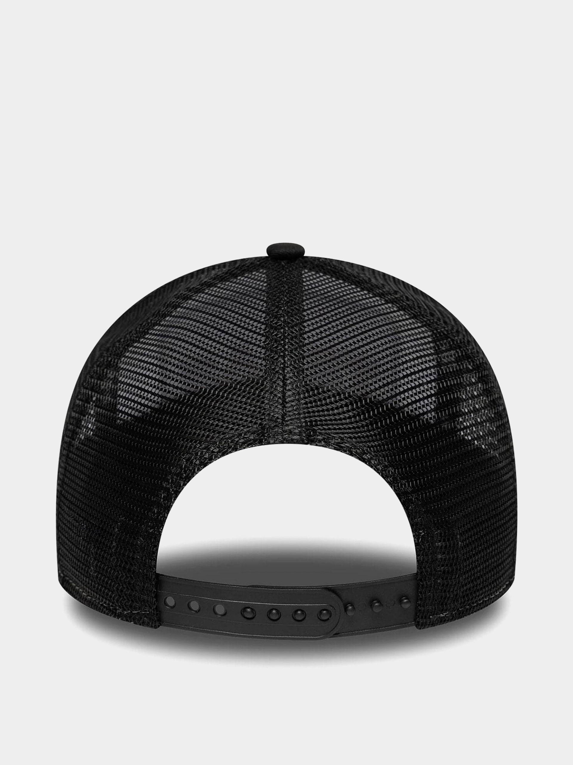 Kšiltovka  New Era Location Patch Trucker (black/white)