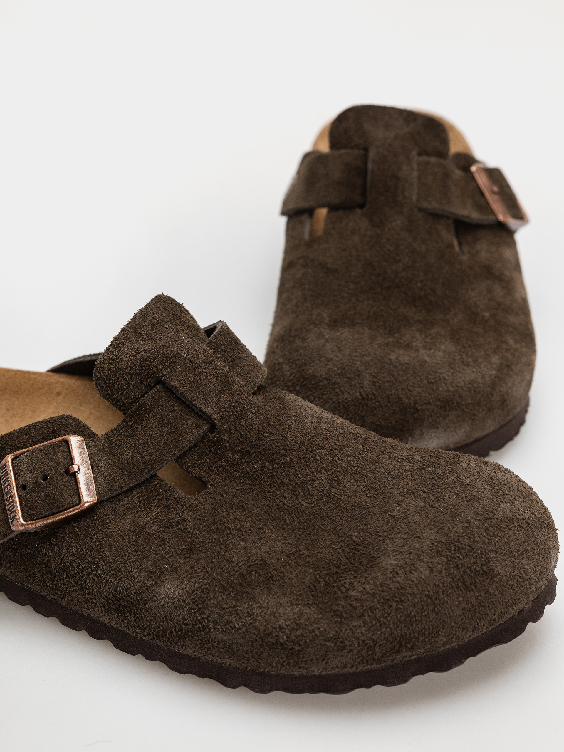 Plážovky Birkenstock Boston Suede Leather Narrow (mocca)
