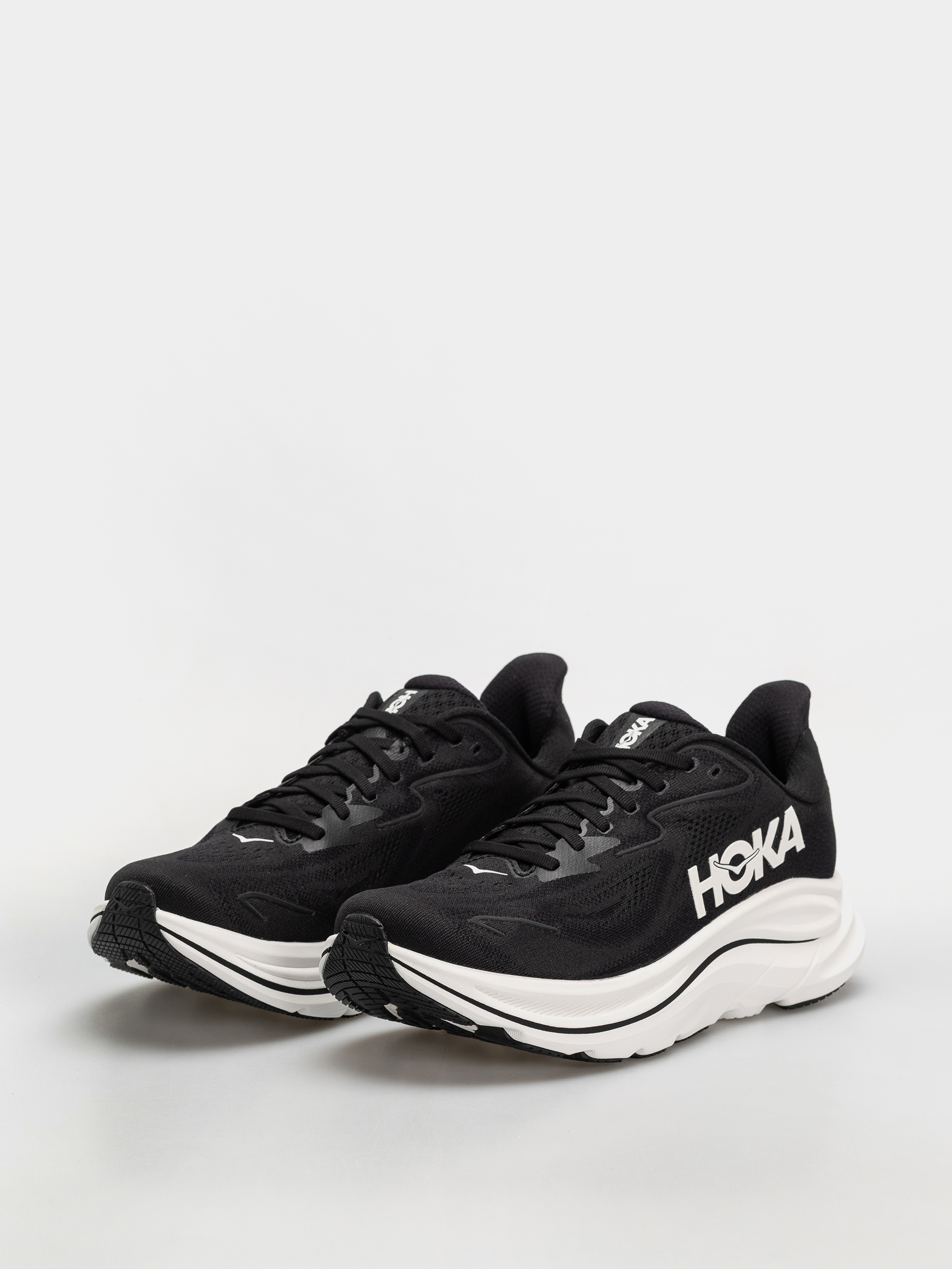 Boty Hoka Clifton 10 (black/white)