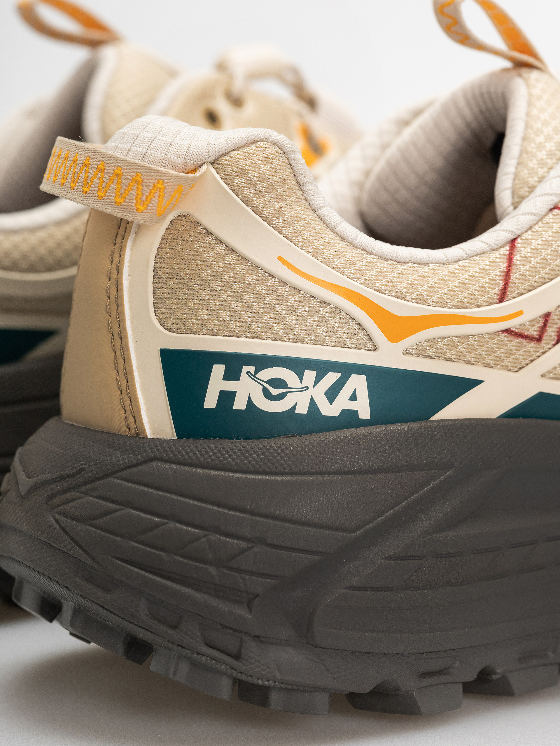 Boty Hoka Mafate Three2 Wordmark (cream/khaki)