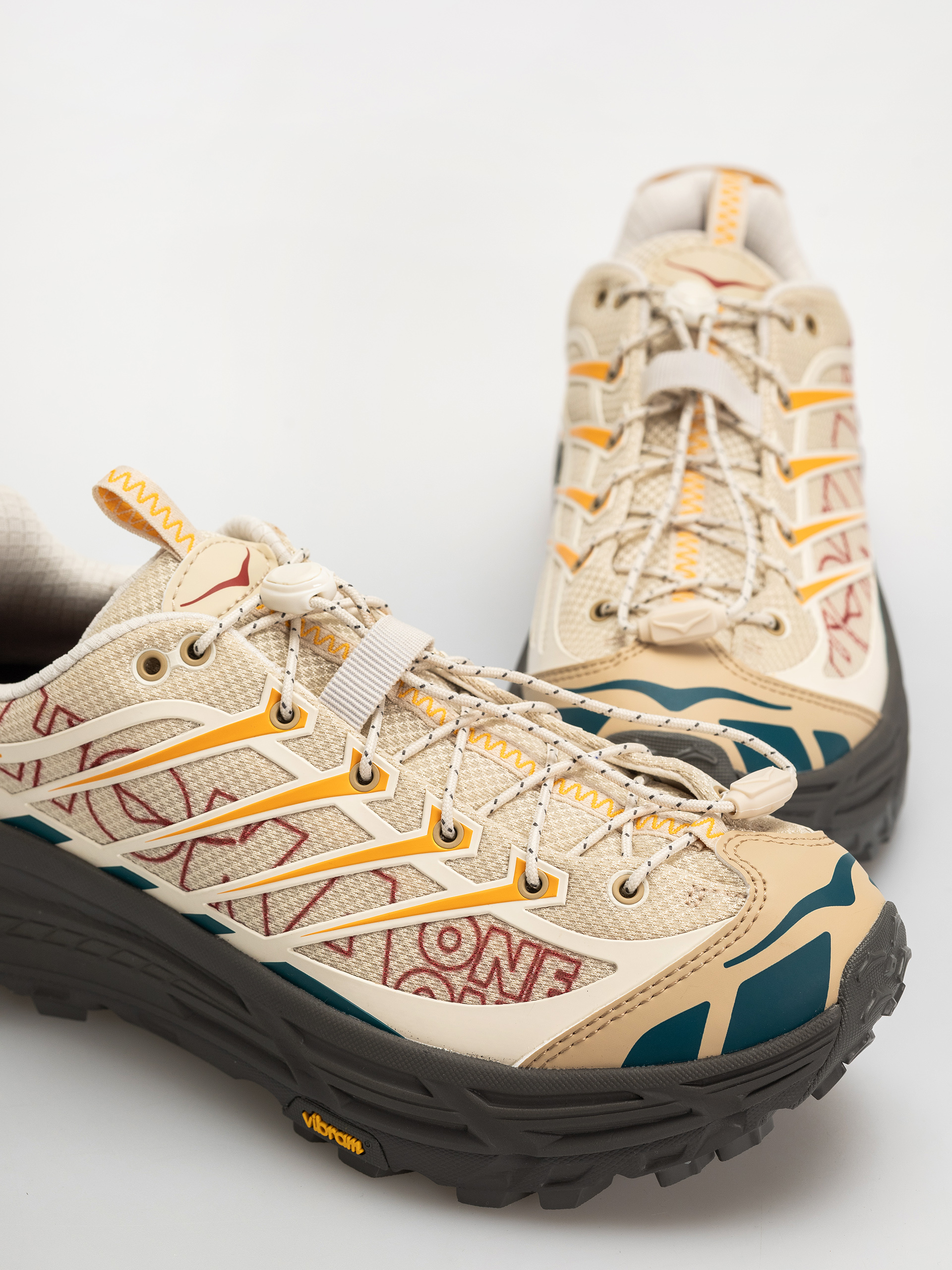 Boty Hoka Mafate Three2 Wordmark (cream/khaki)
