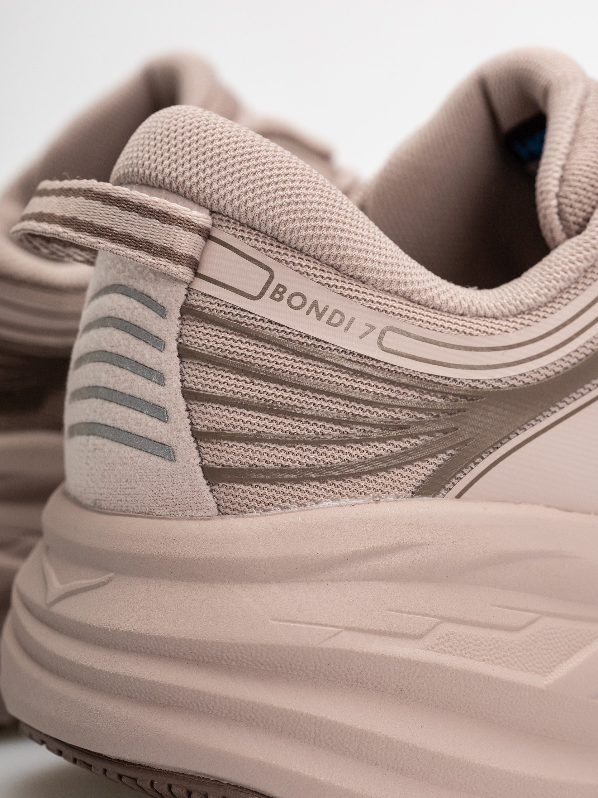 Boty Hoka Bondi 7 Wmn (date sugar/date syrup)