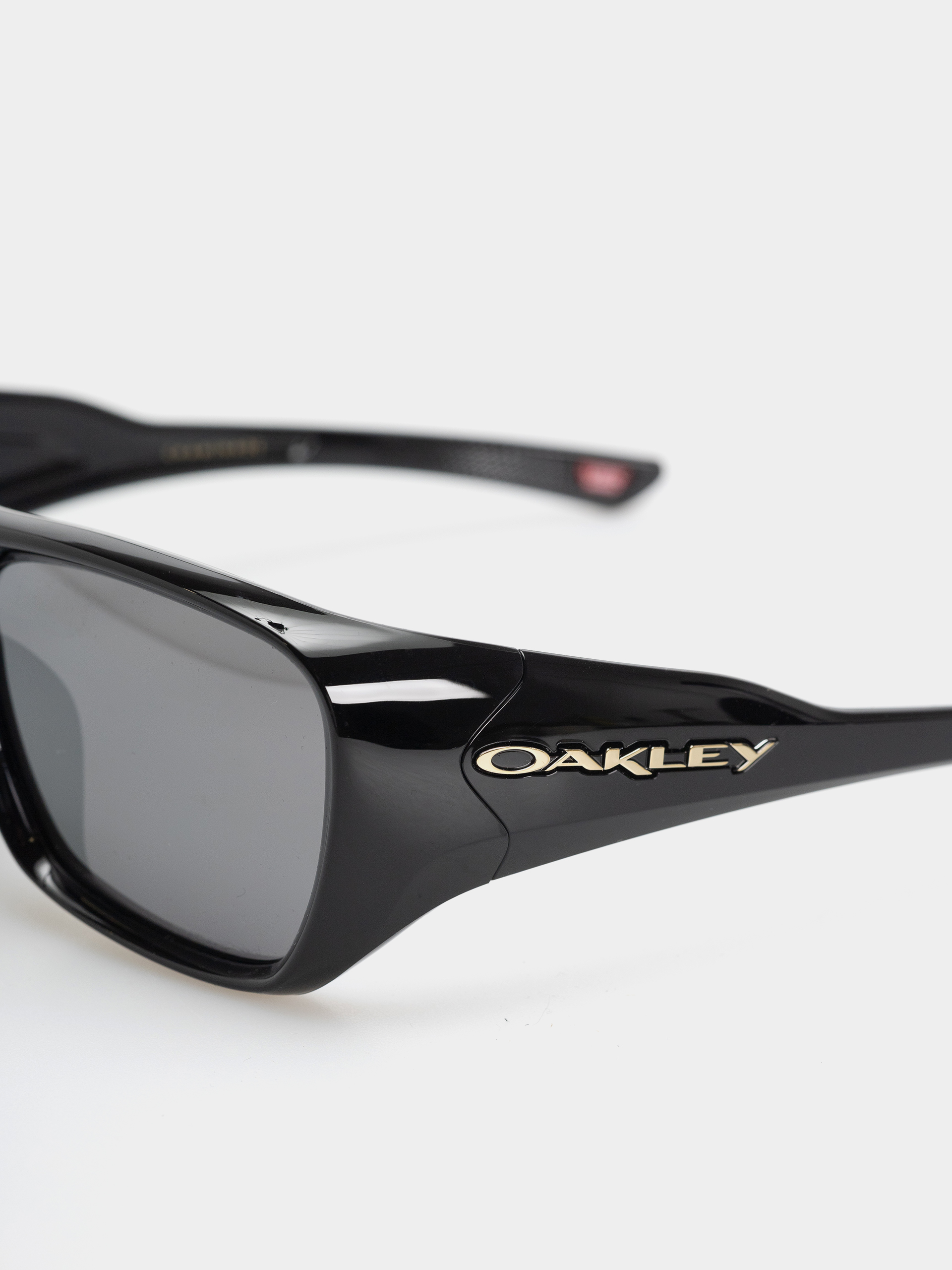 Sluneční brýle Oakley Chaminade (polished black/prizm black)