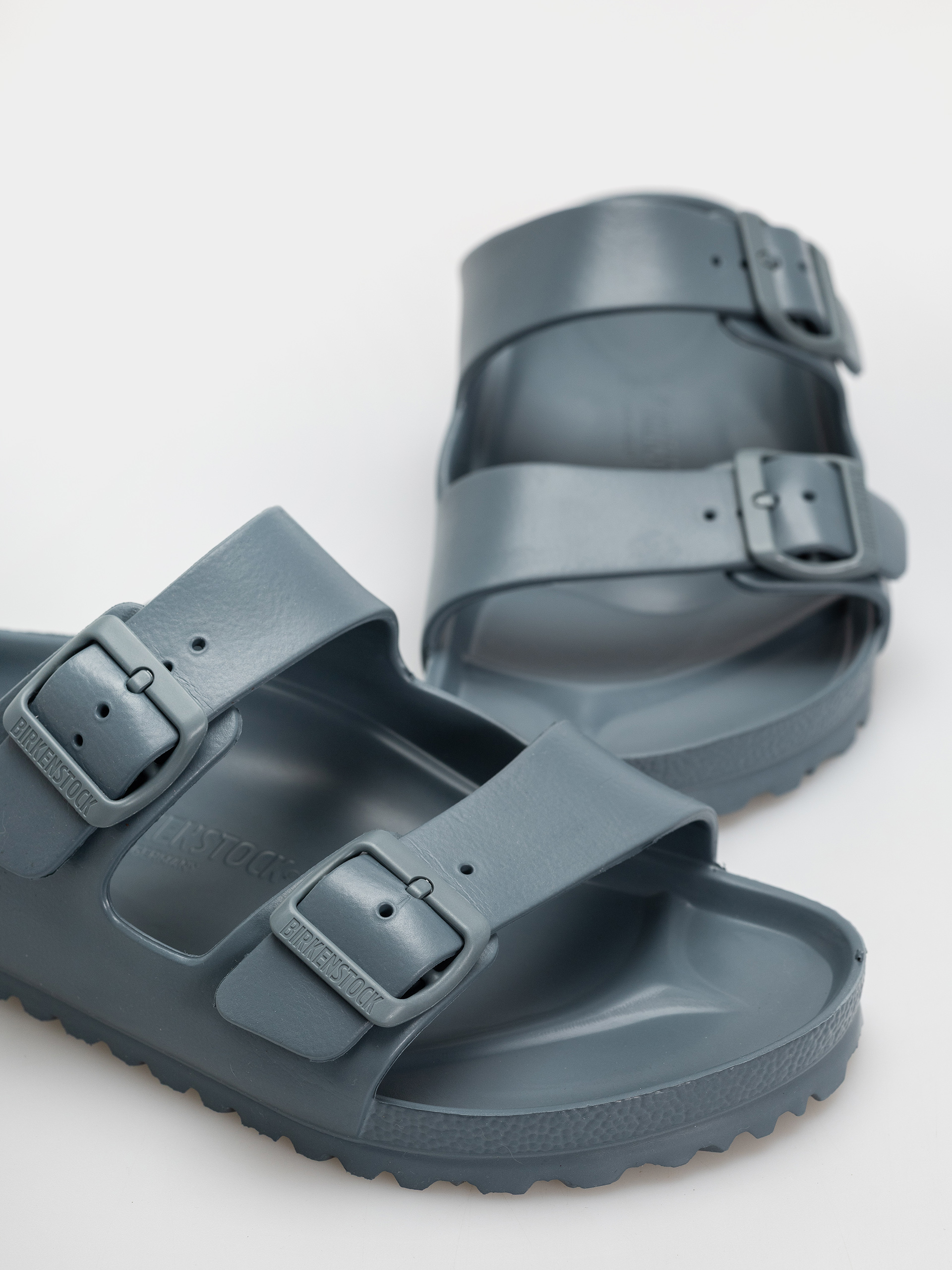 Plážovky Birkenstock Arizona Essentials EVA Regular (basalt gray)