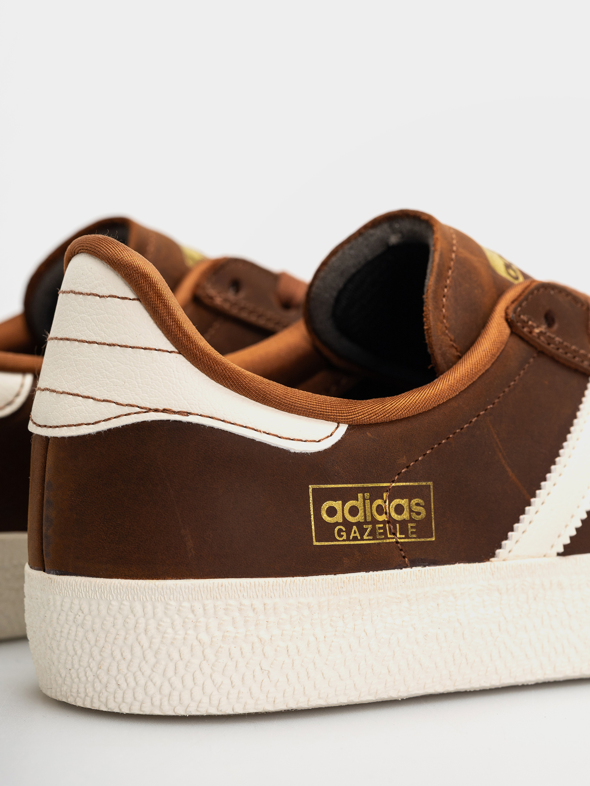 Boty adidas Gazelle Adv (cwhite/owhite)