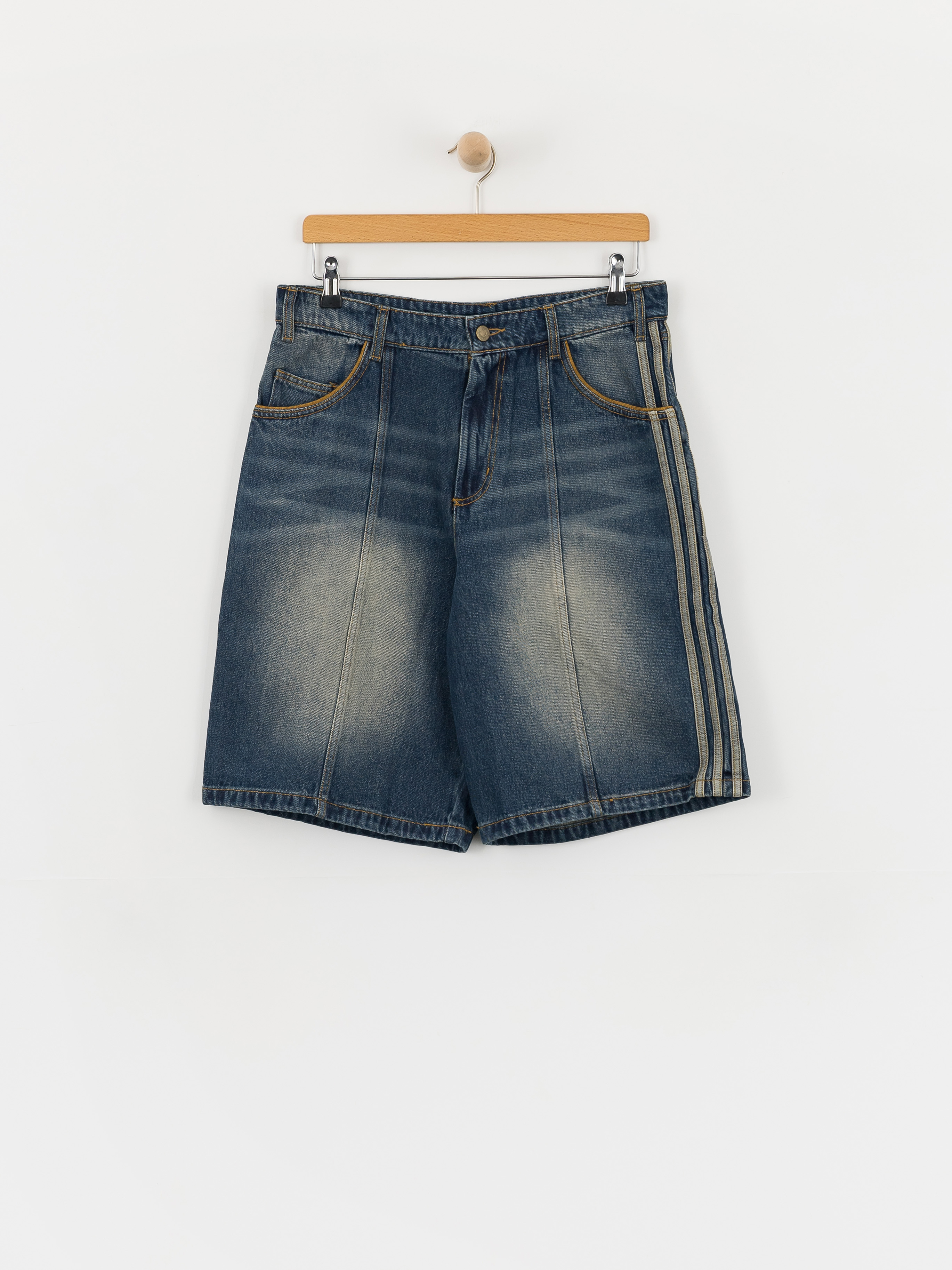 Kraťasy adidas Tyshawn Wd