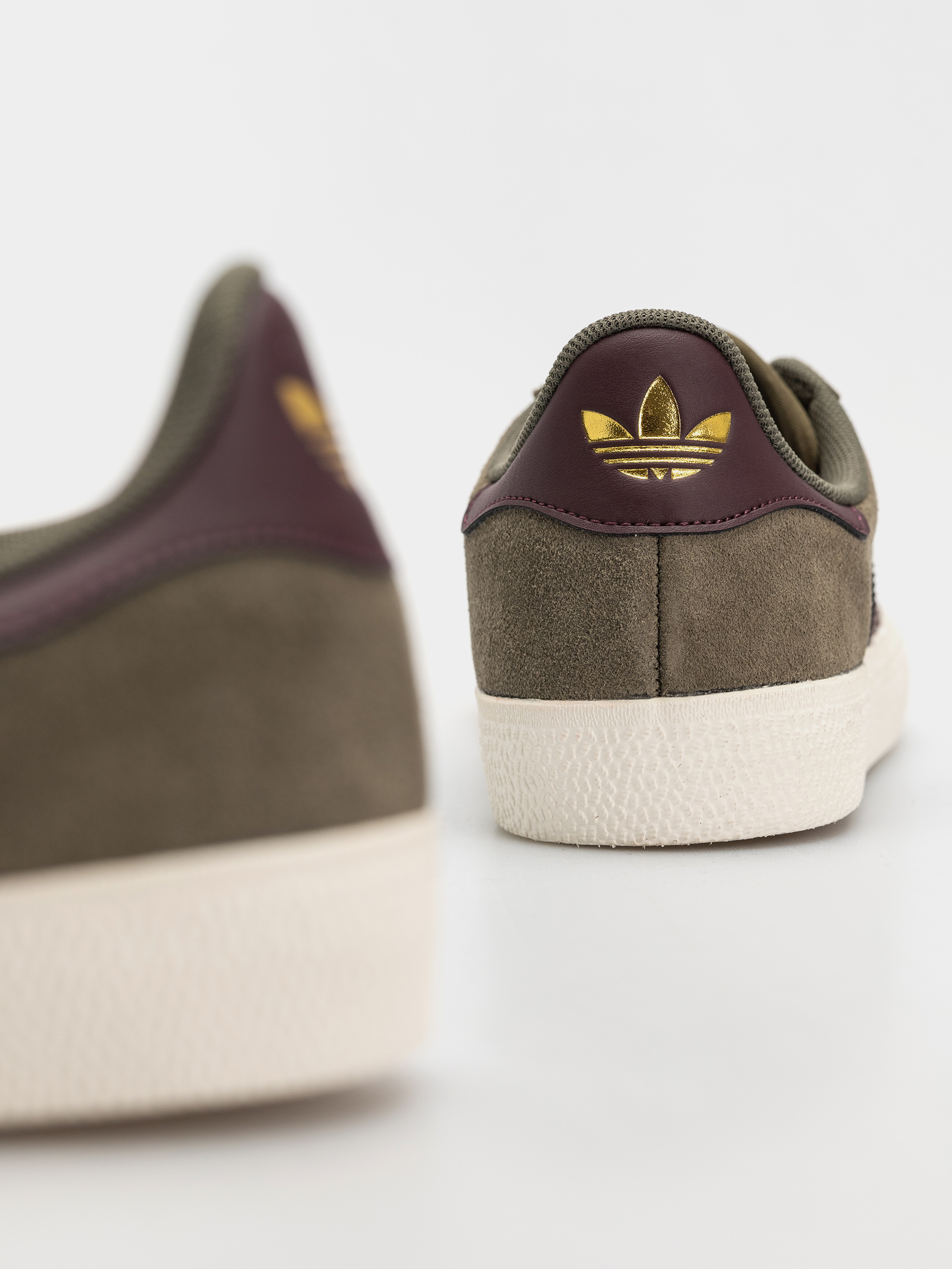 Boty adidas Gazelle Adv (olistr/maroon/cwhite)