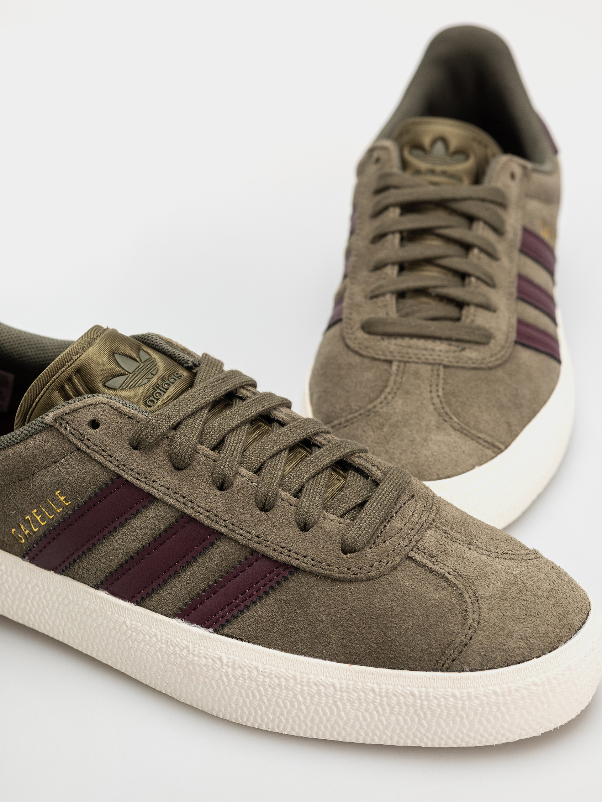 Boty adidas Gazelle Adv (olistr/maroon/cwhite)