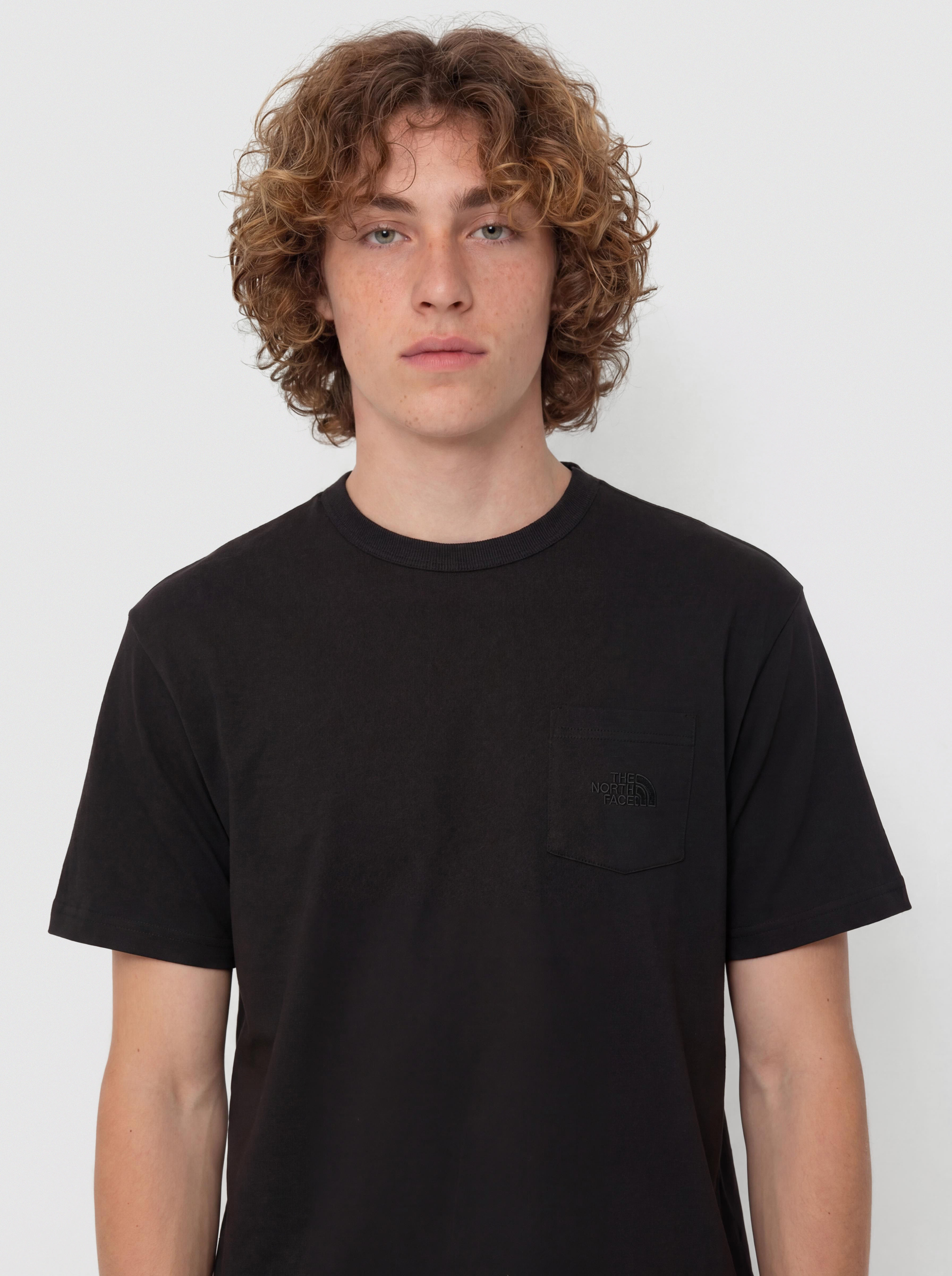 Tričko The North Face Dome Relaxed Pocket (tnf black)
