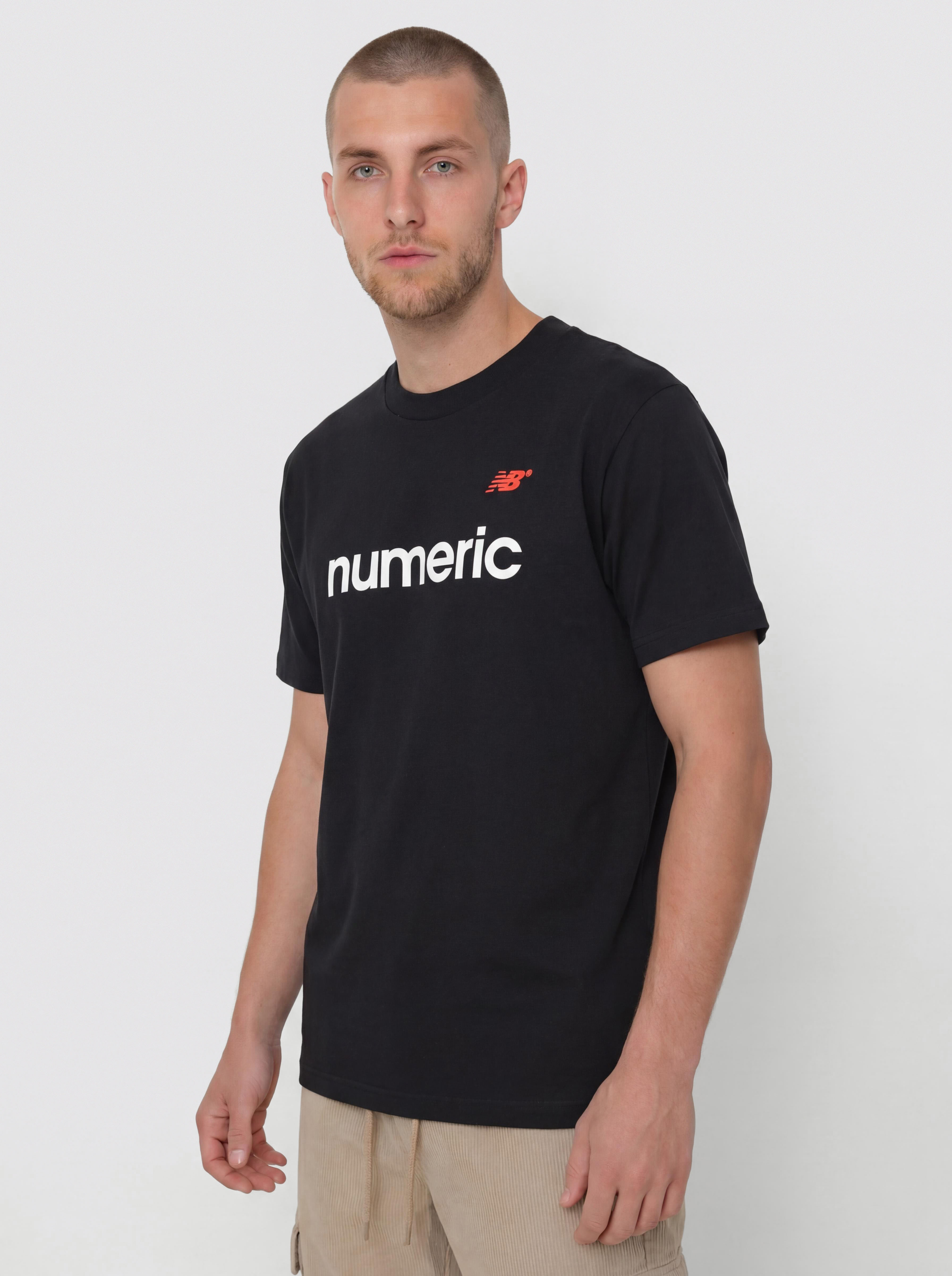 Tričko New Balance Numeric Linear Logo (black)