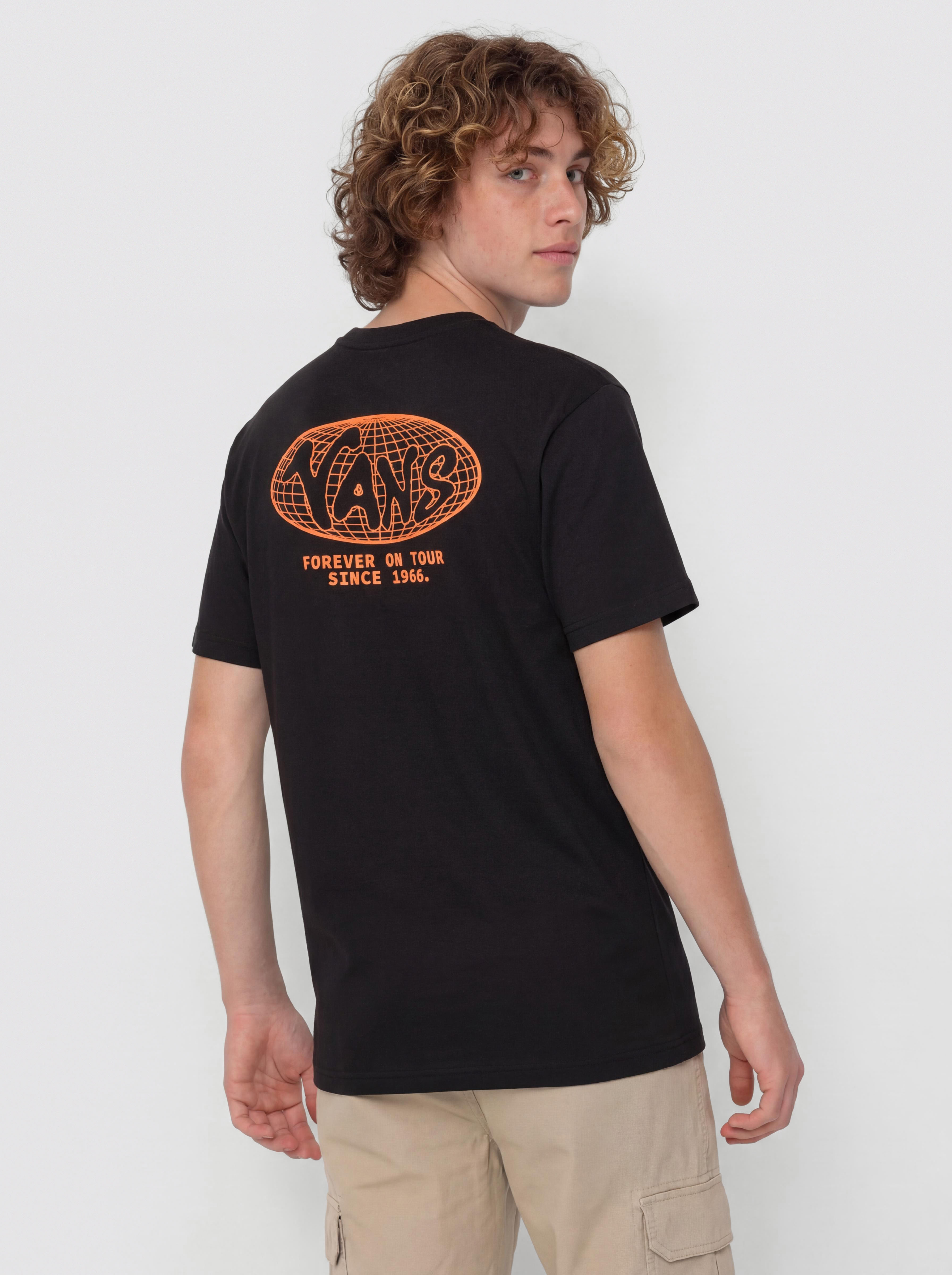 Tričko Vans World Tour Loose (black)