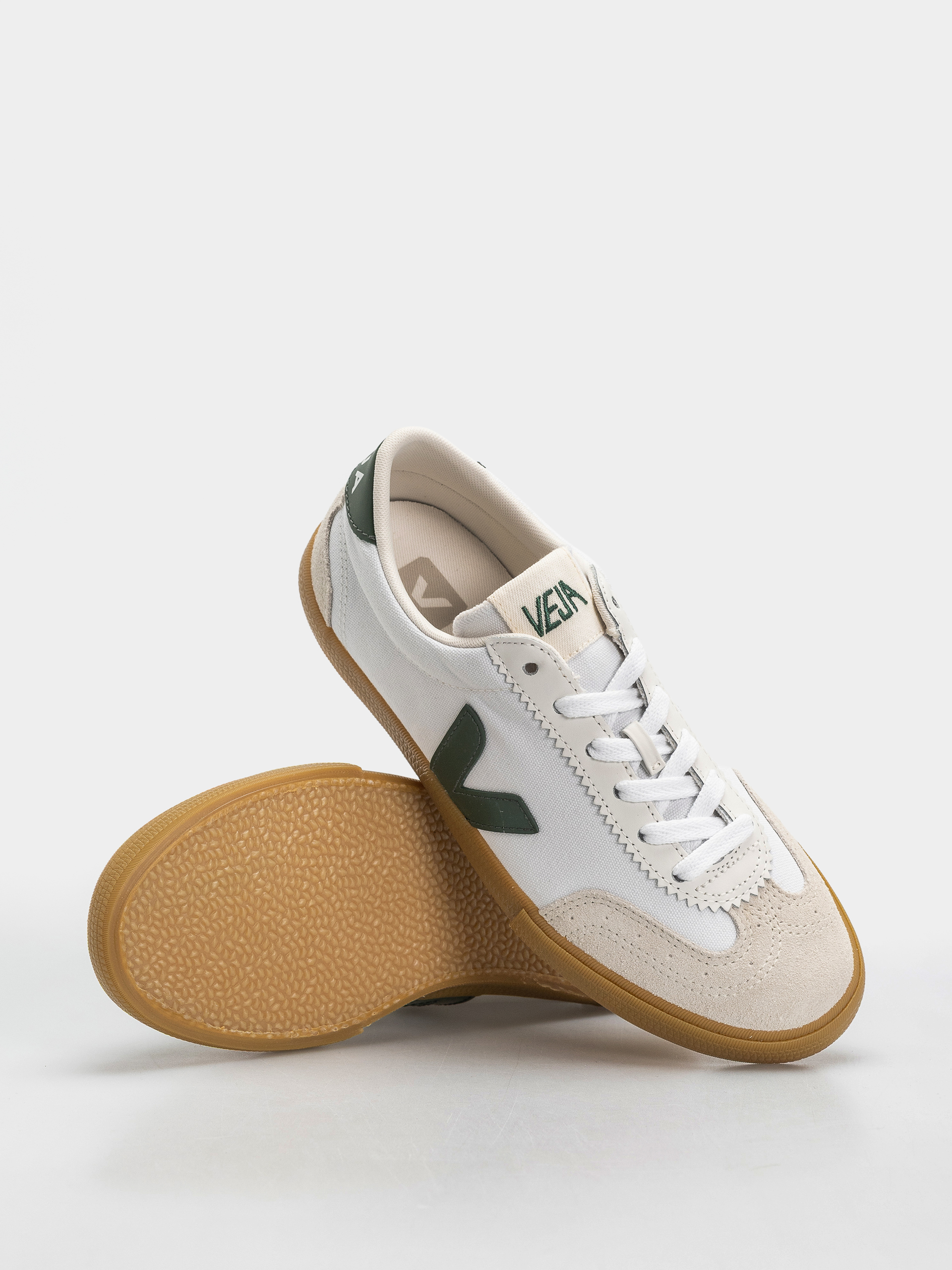 Boty Veja Volley Wmn (white cryprus natural)