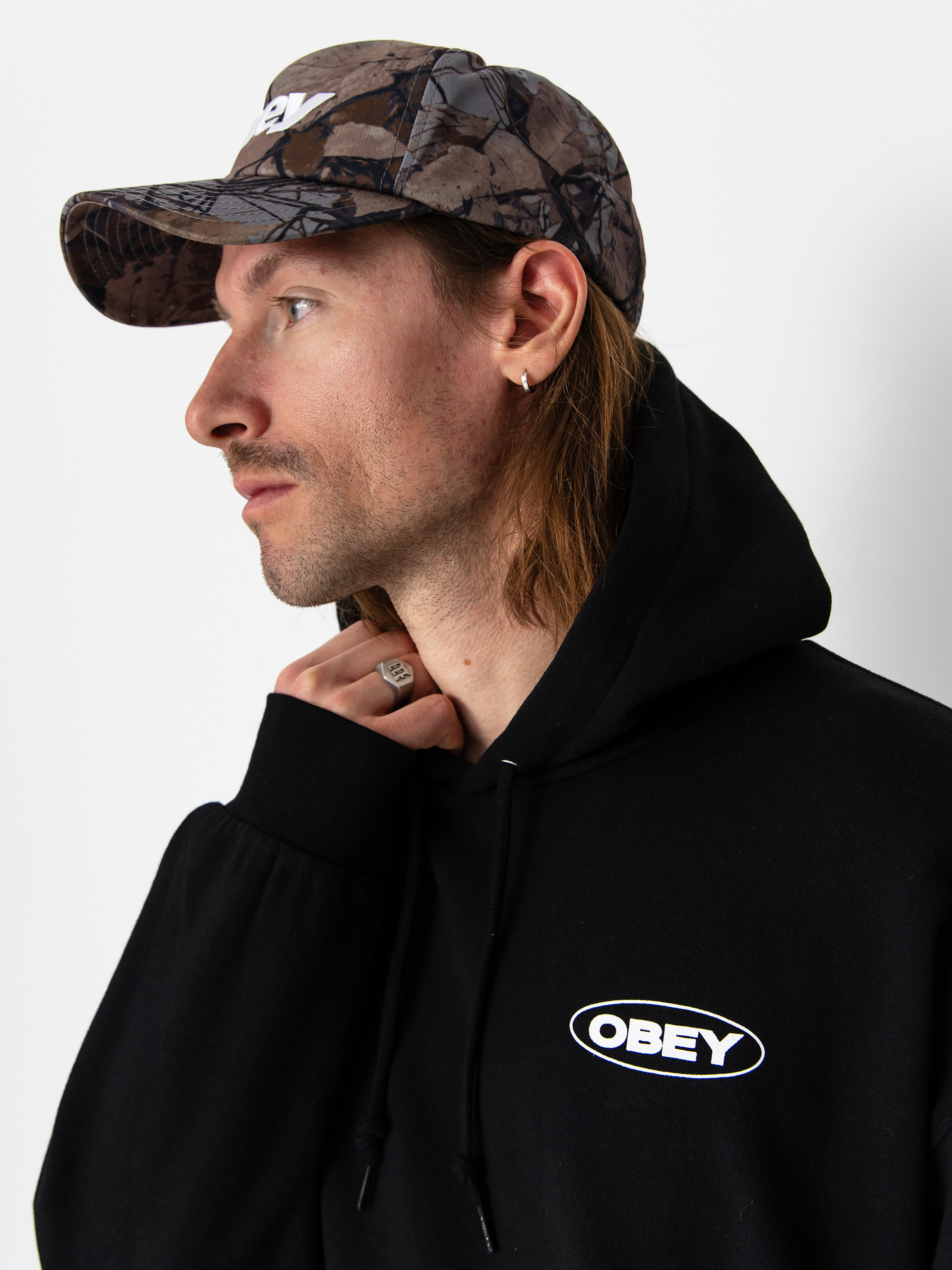 Mikina s kapucí OBEY Oval Cities HD (black)