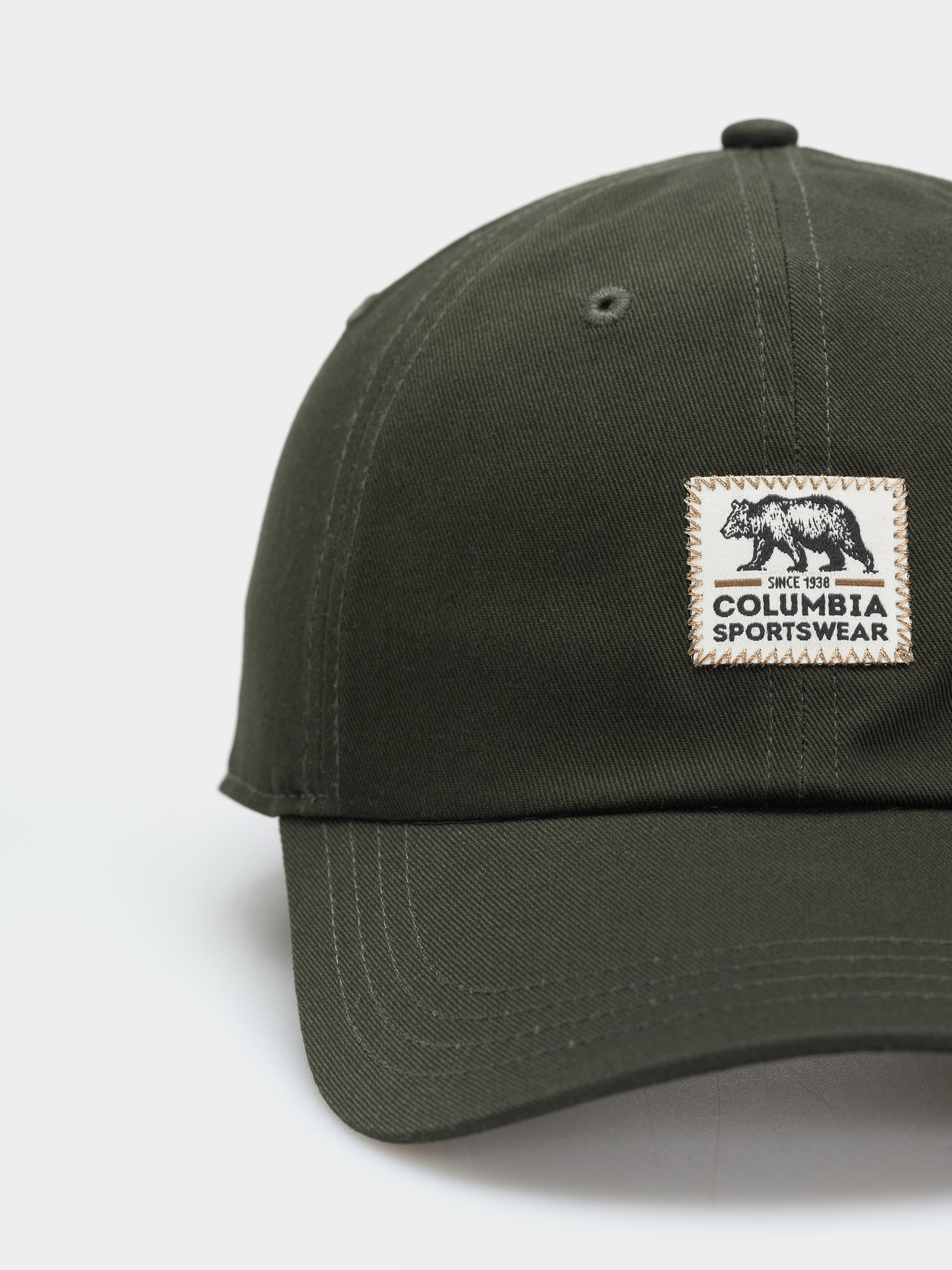 Kšiltovka  Columbia Provisions Ball (greenscape/woven bear)