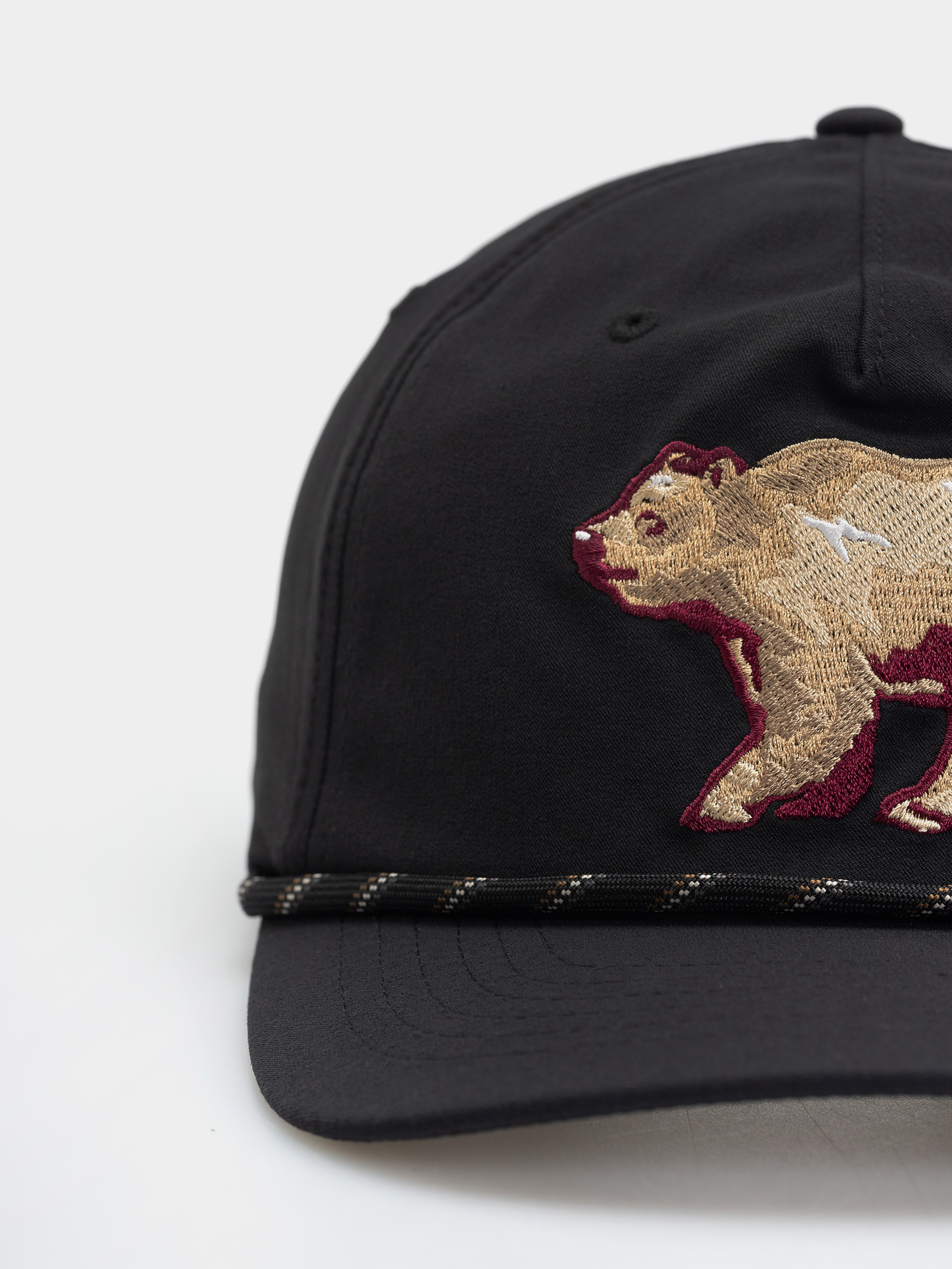 Kšiltovka  Columbia Ecoscape 3D Stretch Snapback (black/bear)