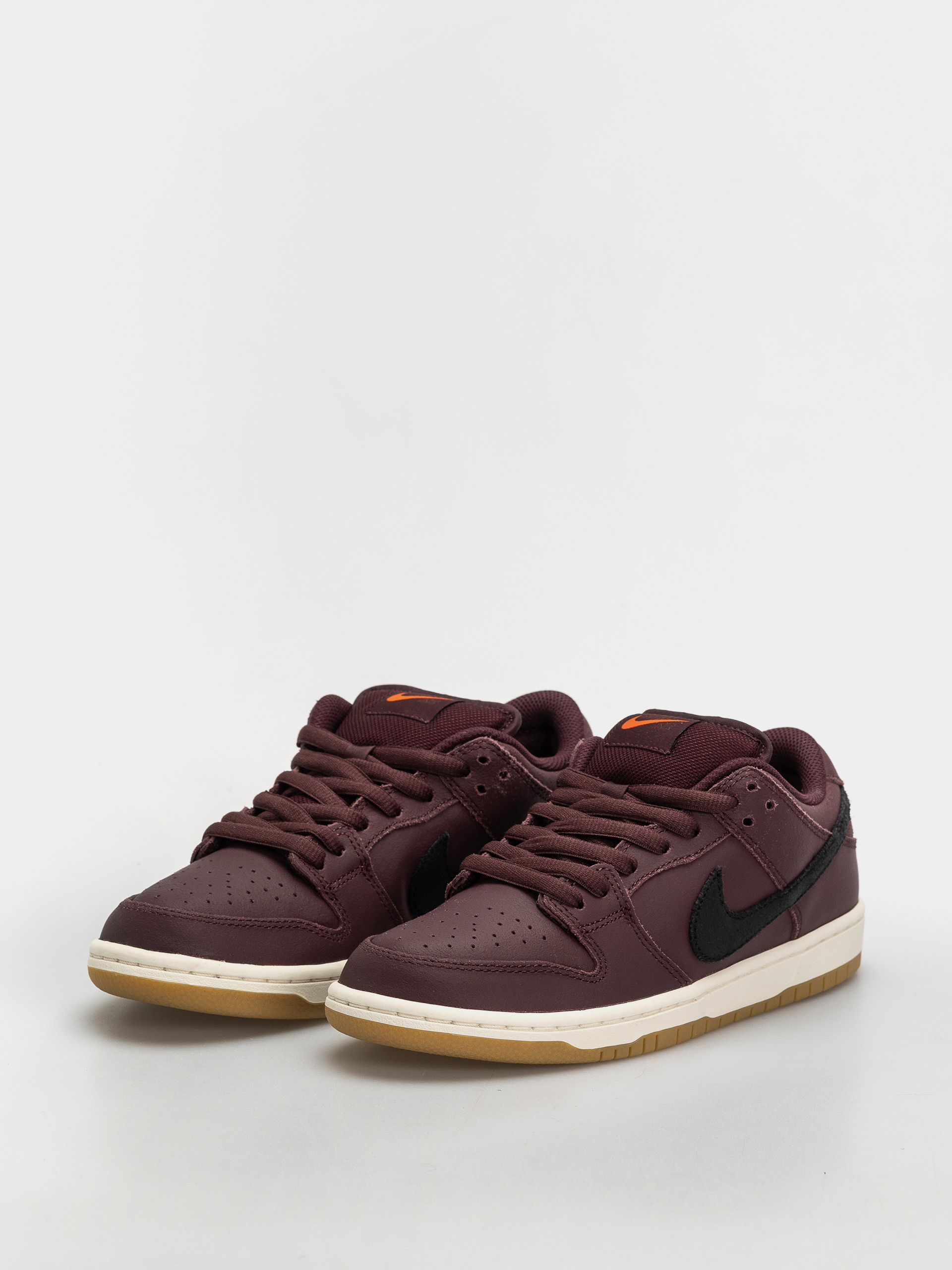 Boty Nike SB Dunk Low Pro ISO (burgundy crush/black mystic dates sail)