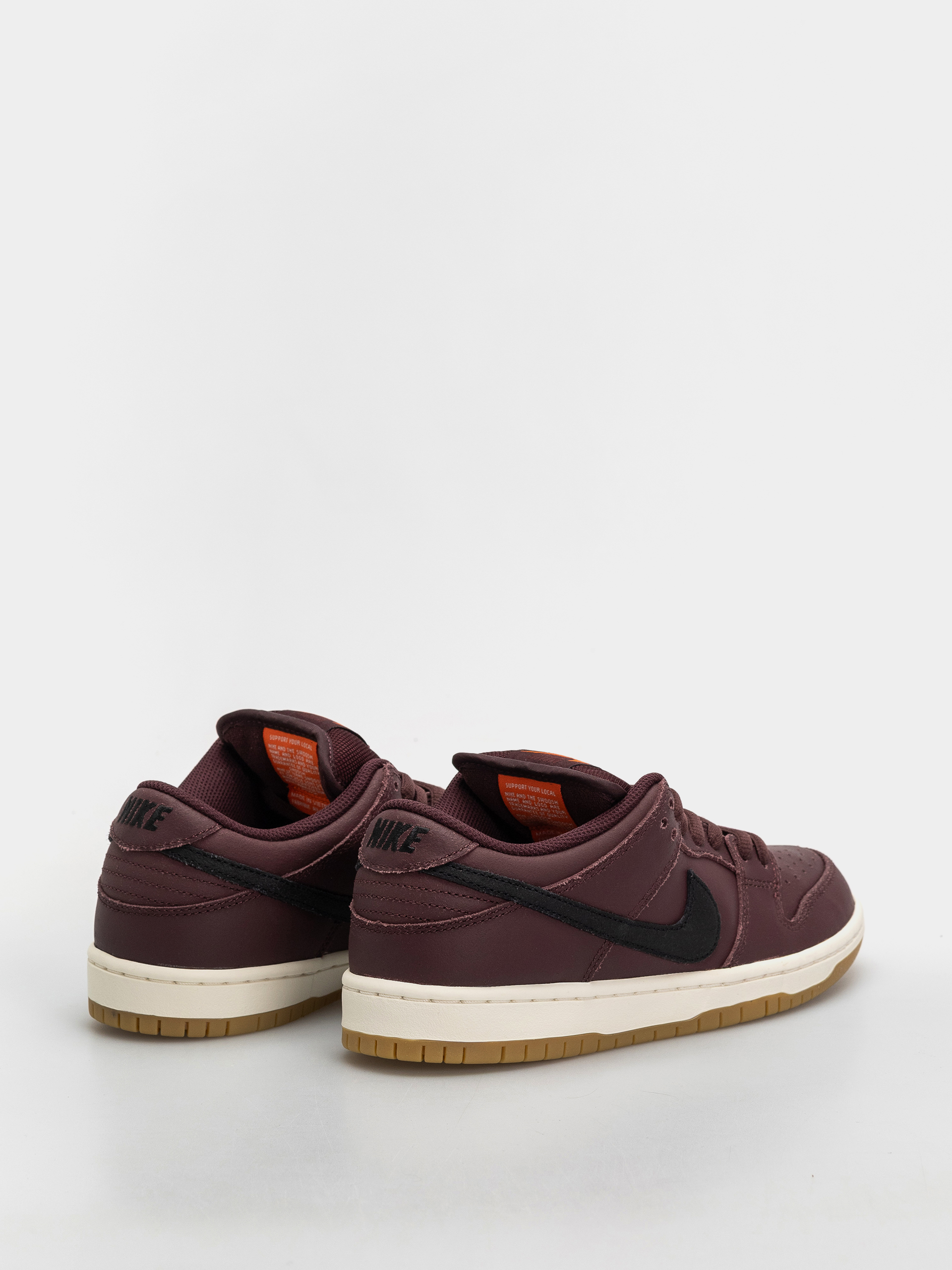 Boty Nike SB Dunk Low Pro ISO (burgundy crush/black mystic dates sail)