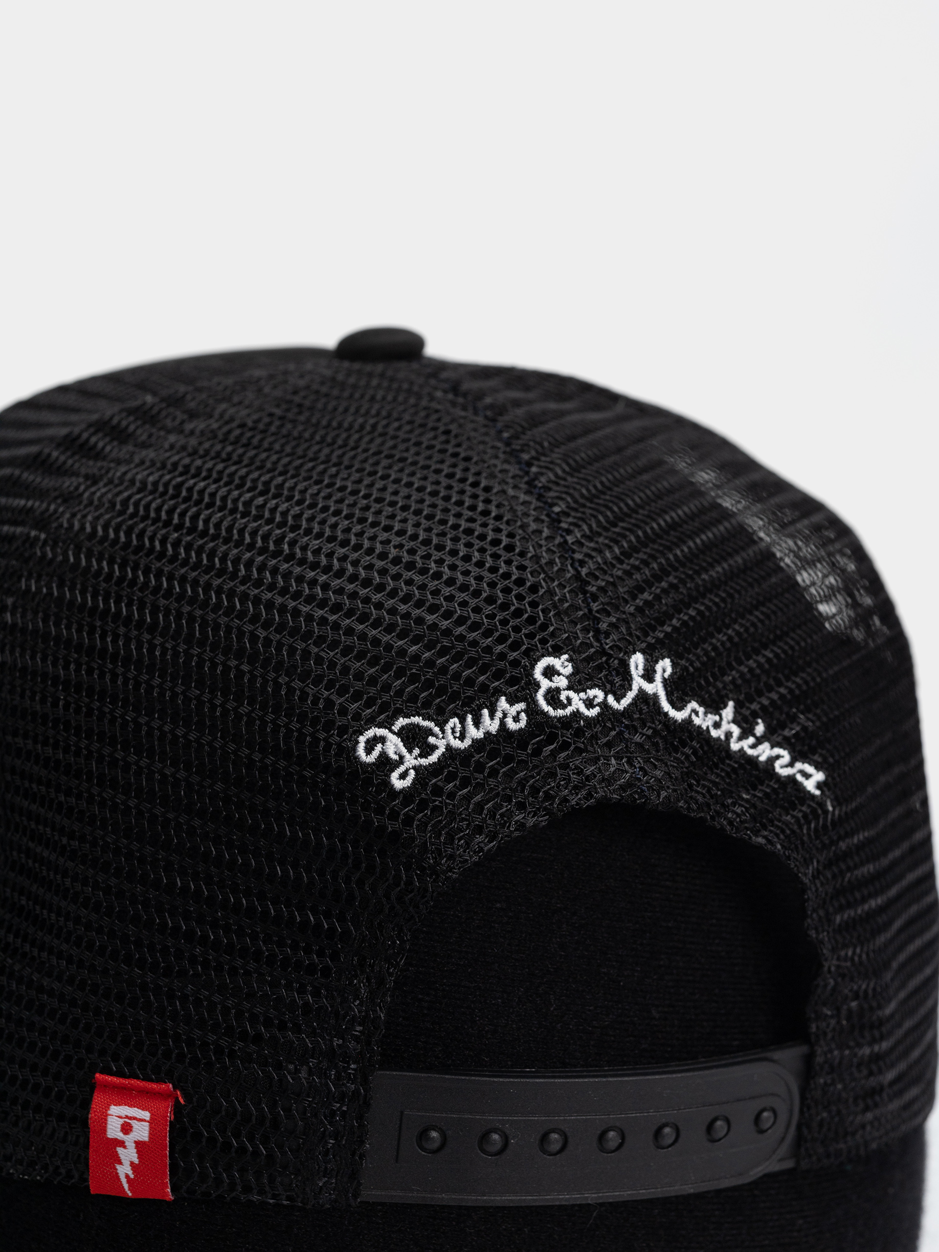 Kšiltovka  Deus Ex Machina Milano Address (black)