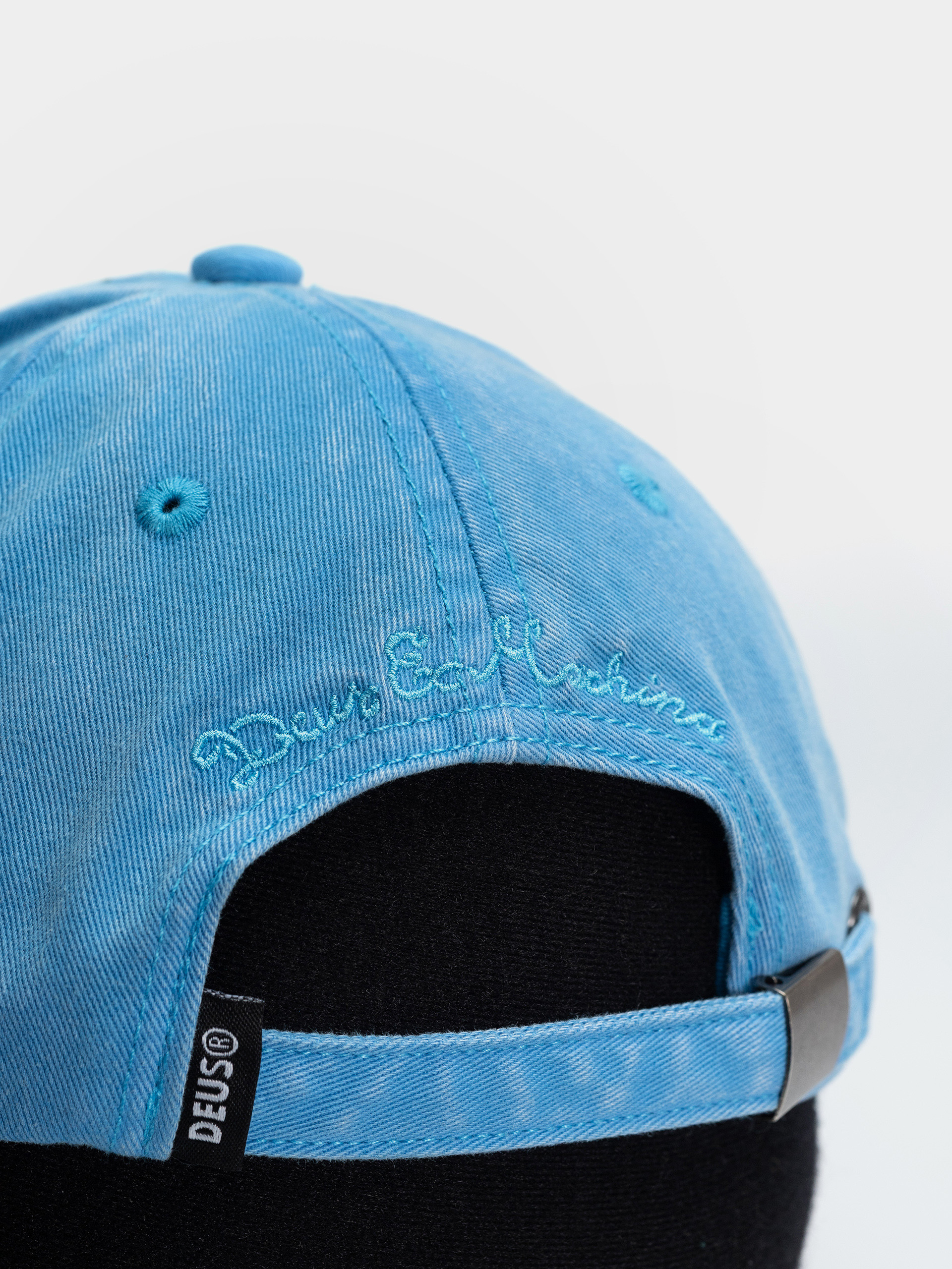 Kšiltovka  Deus Ex Machina Shield Garment Dyed Dad (bonnie blue)