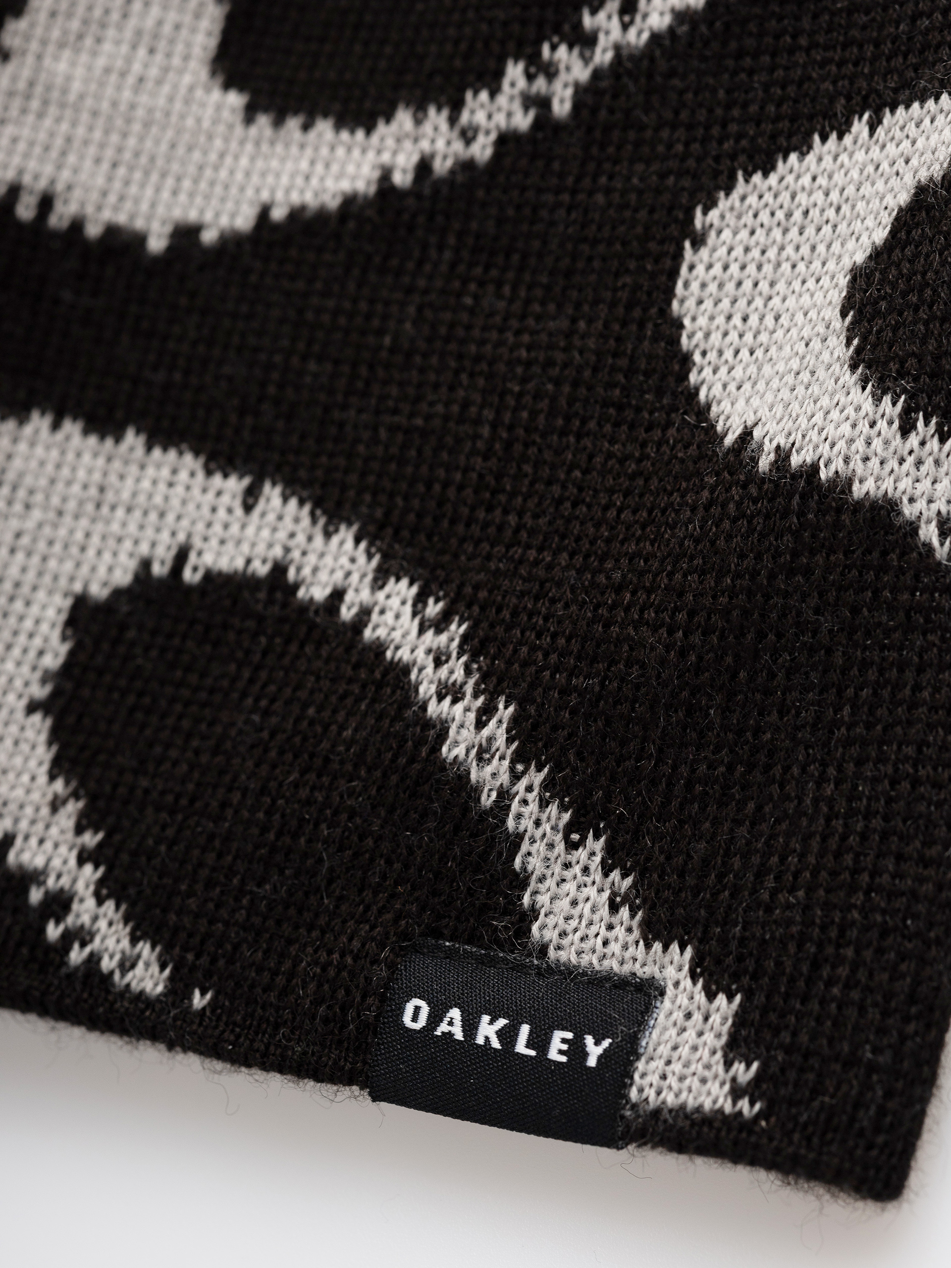 u010cepice Oakley Ellipse (black/grey)
