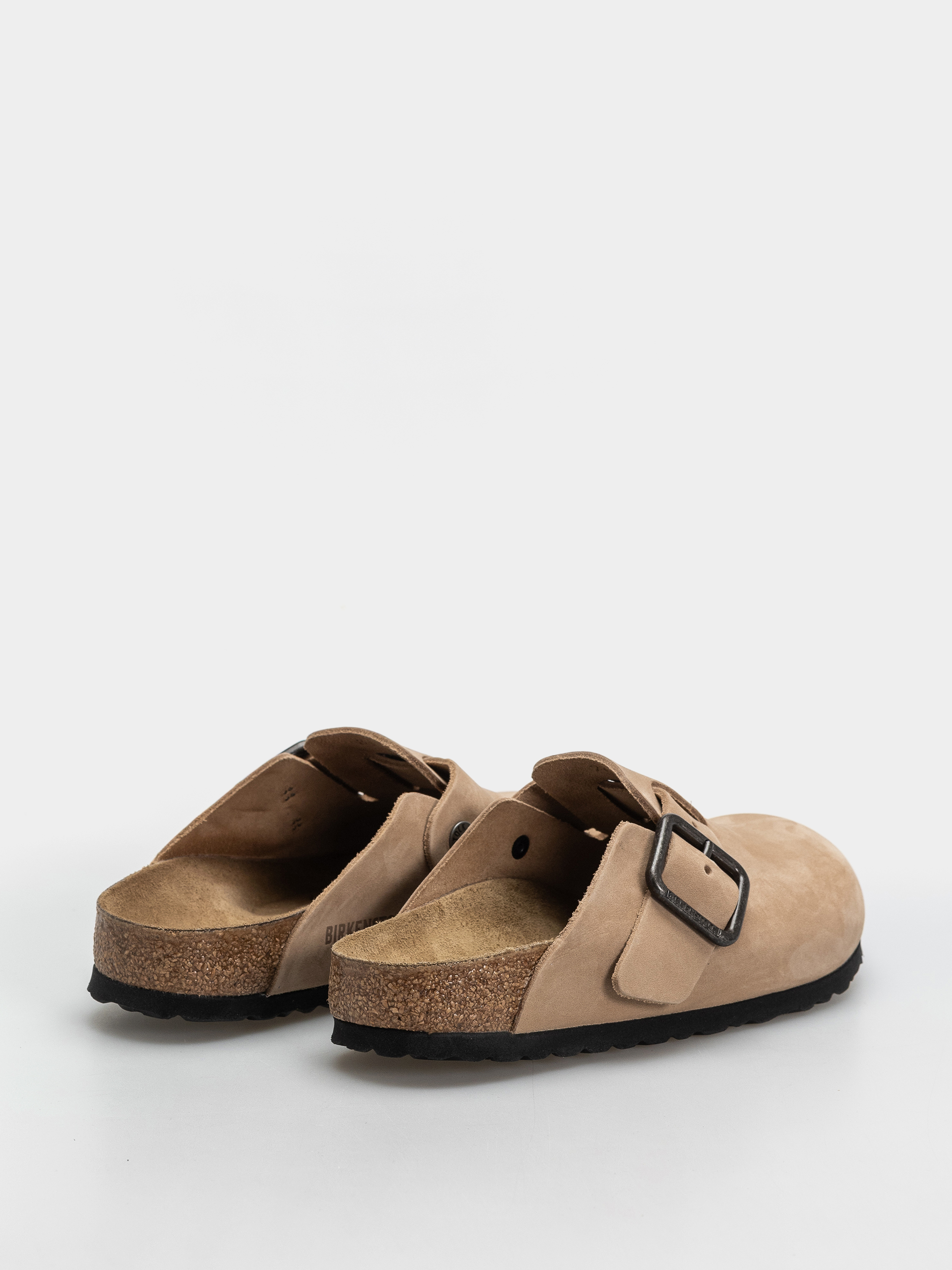 Plážovky Birkenstock Boston Wire Buckle Nubuck Leather Narrow (sandcastle)
