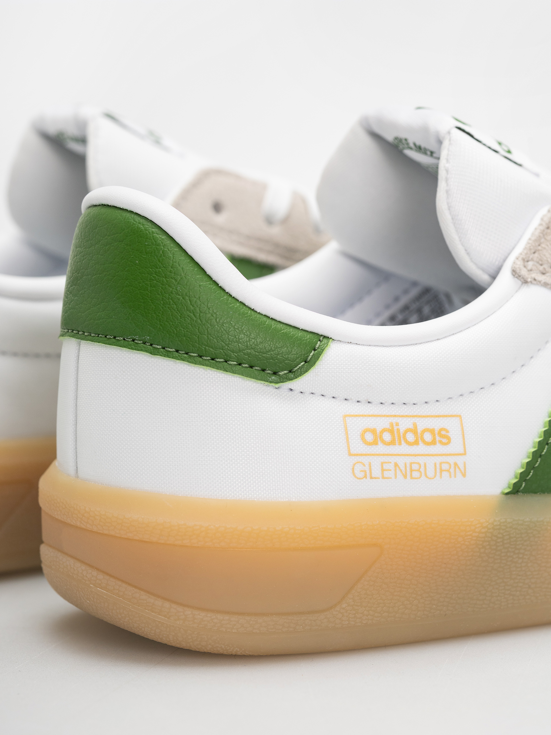 Boty adidas Glenburn (ftwwht/cregrn/gum3)