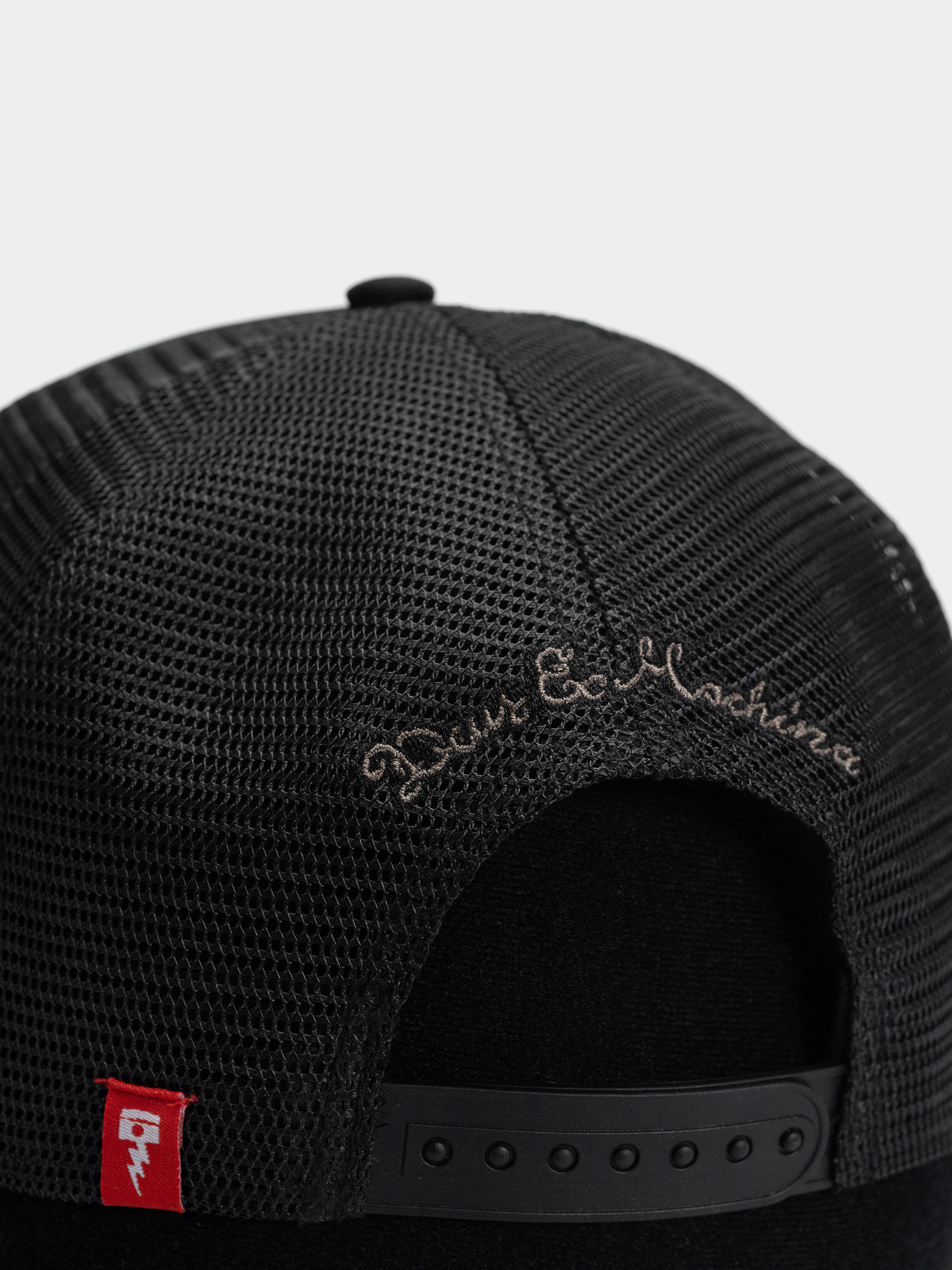 Kšiltovka  Deus Ex Machina Harajuku Address (black)