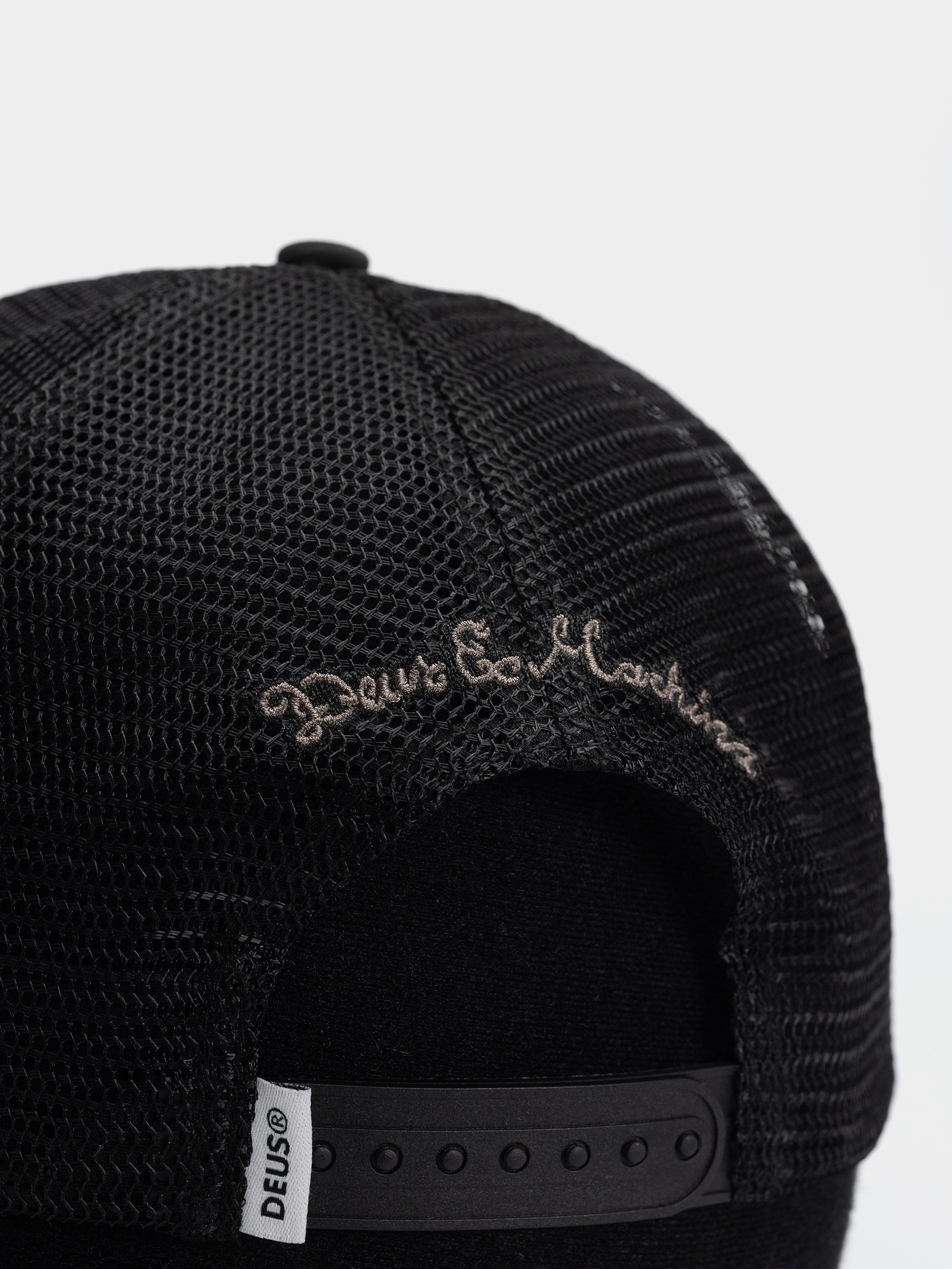 Kšiltovka  Deus Ex Machina Pill (black)