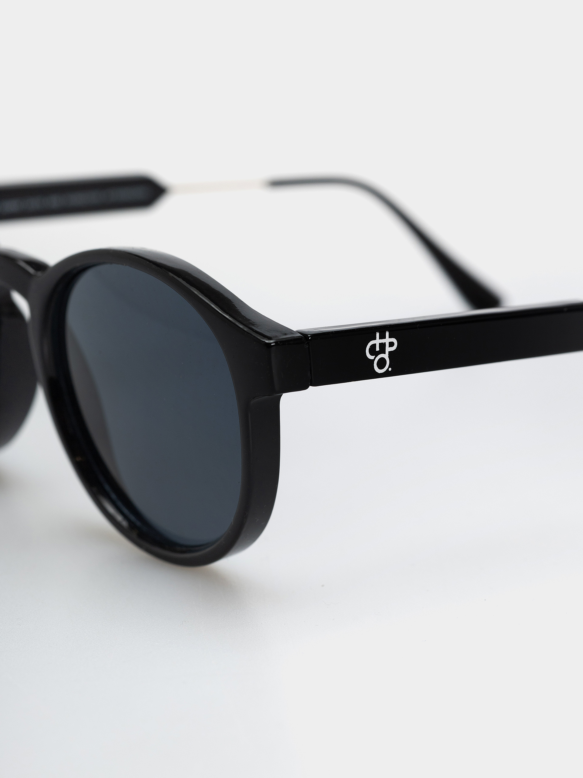 Sluneční brýle CHPO Johan (shiny black/black)