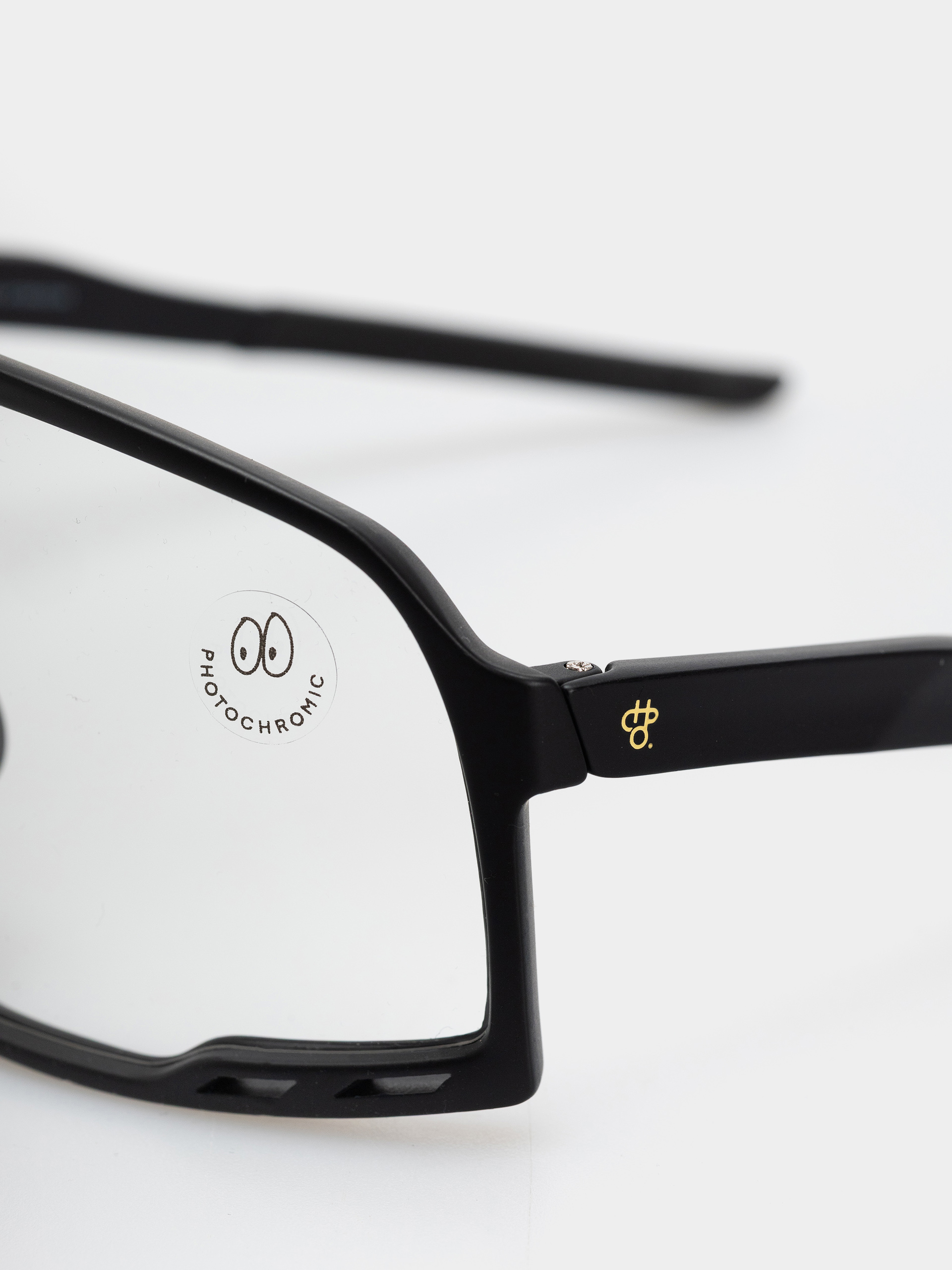 Sluneční brýle CHPO Henrik (matte black/transparent)