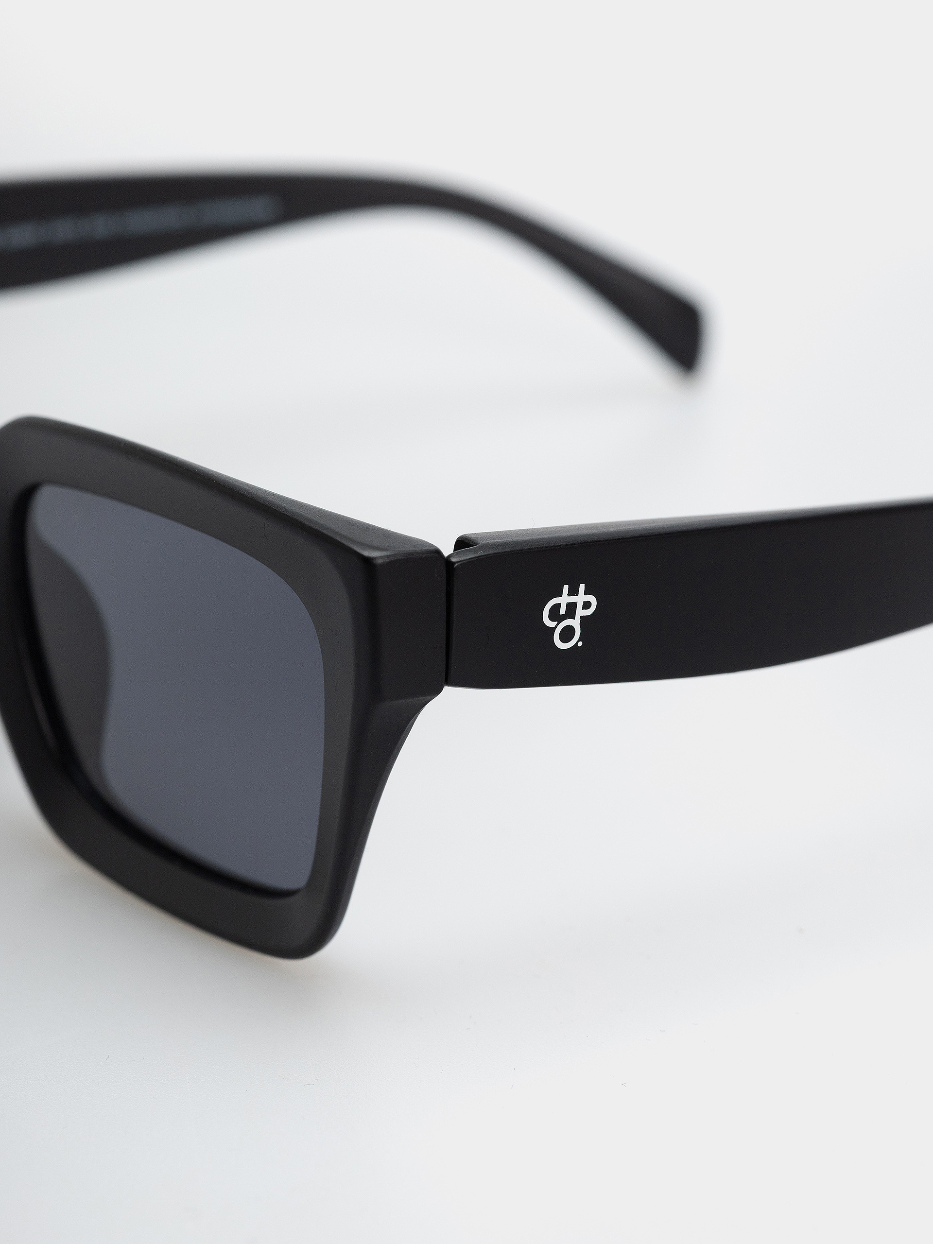 Sluneční brýle CHPO Anna (matte black/black)