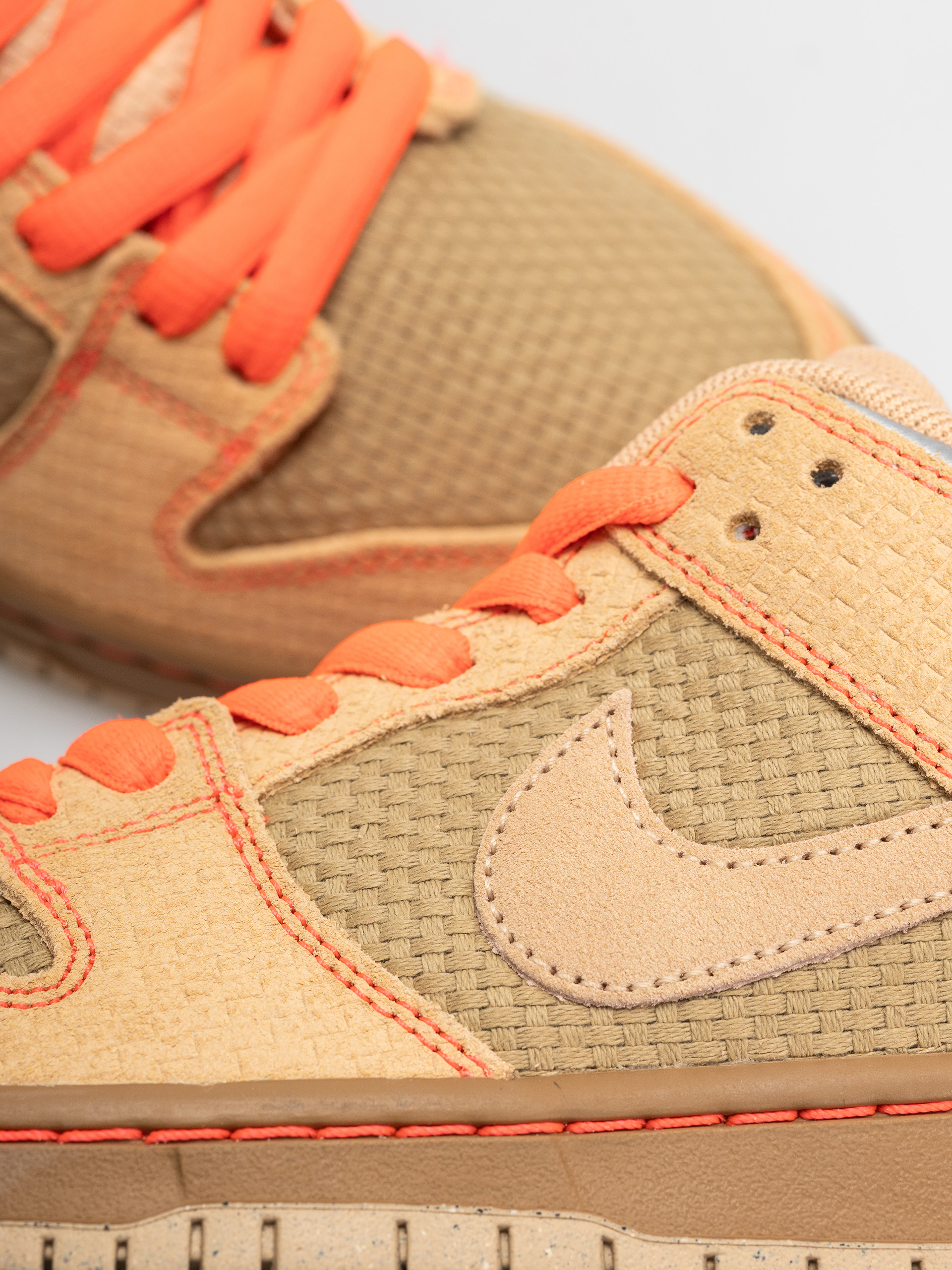 Boty Nike SB Dunk Low Pro (canvas/vachetta tan/parachute beige)