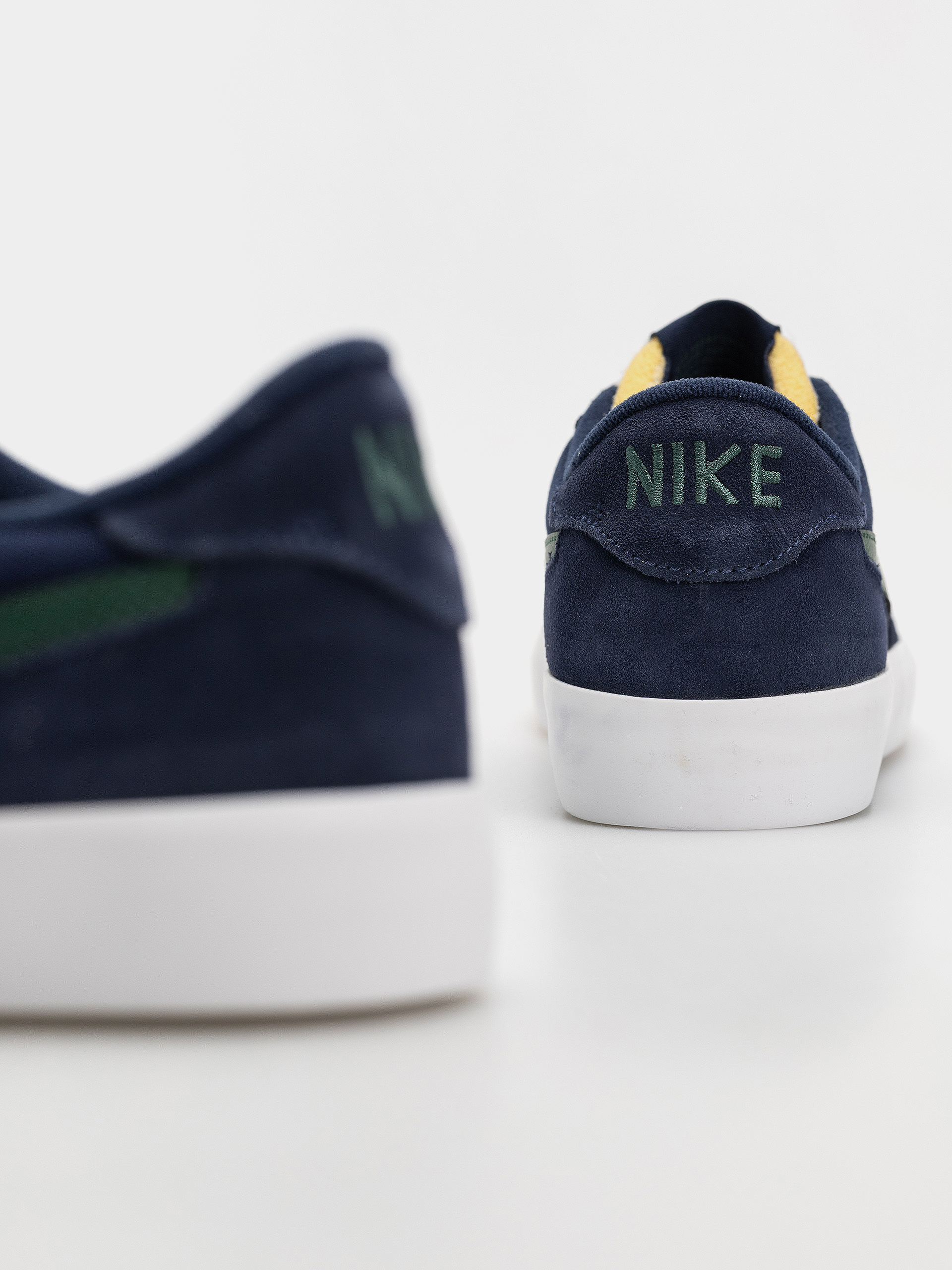 Boty Nike SB Heritage Vulc (midnight navy/noble green midnight navy)
