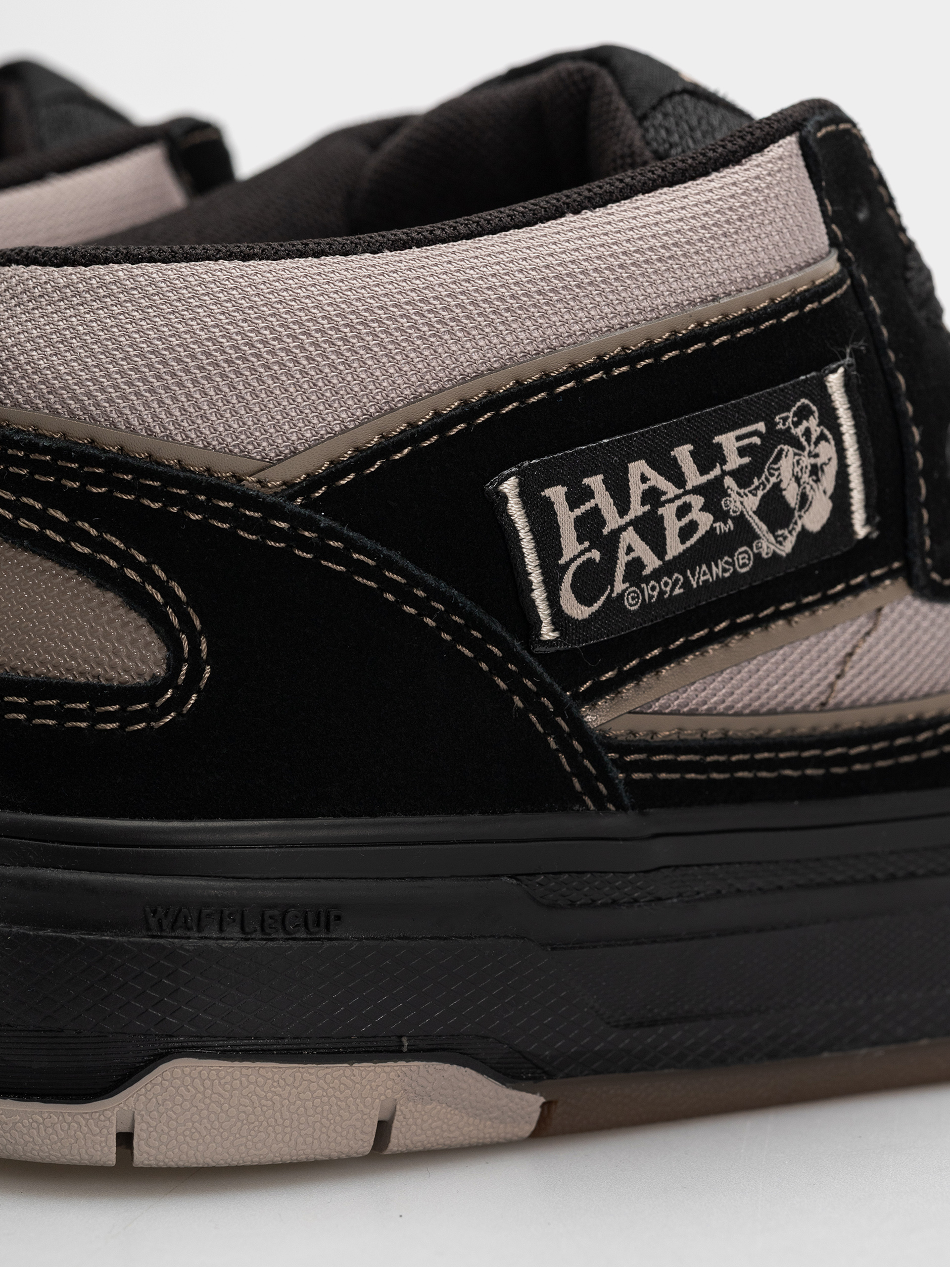 Boty Vans Skate Half Cab Wafflecup (black/peyote)