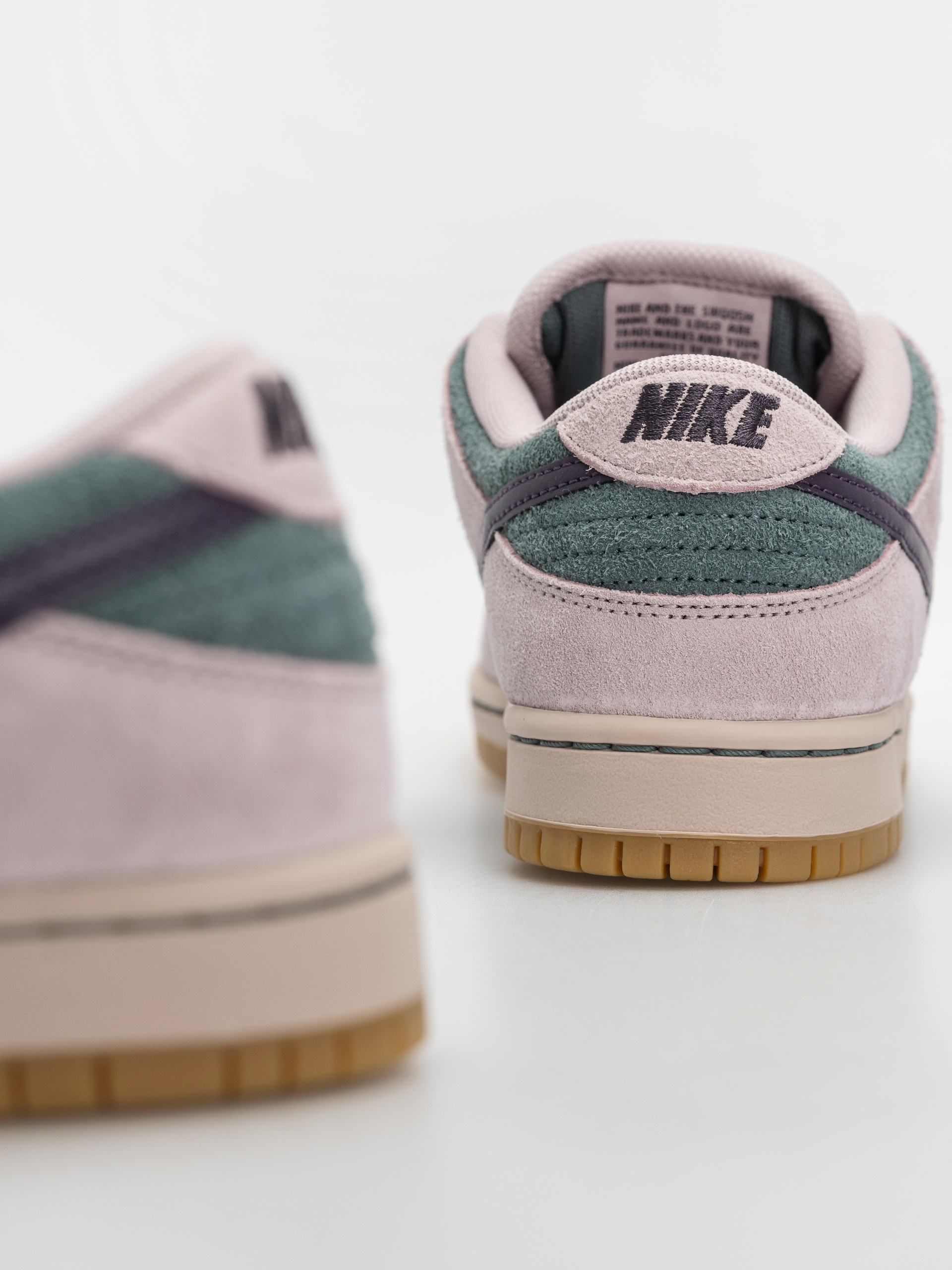Boty Nike SB Dunk Low Pro (mineral slate/dark raisin/particle rose)