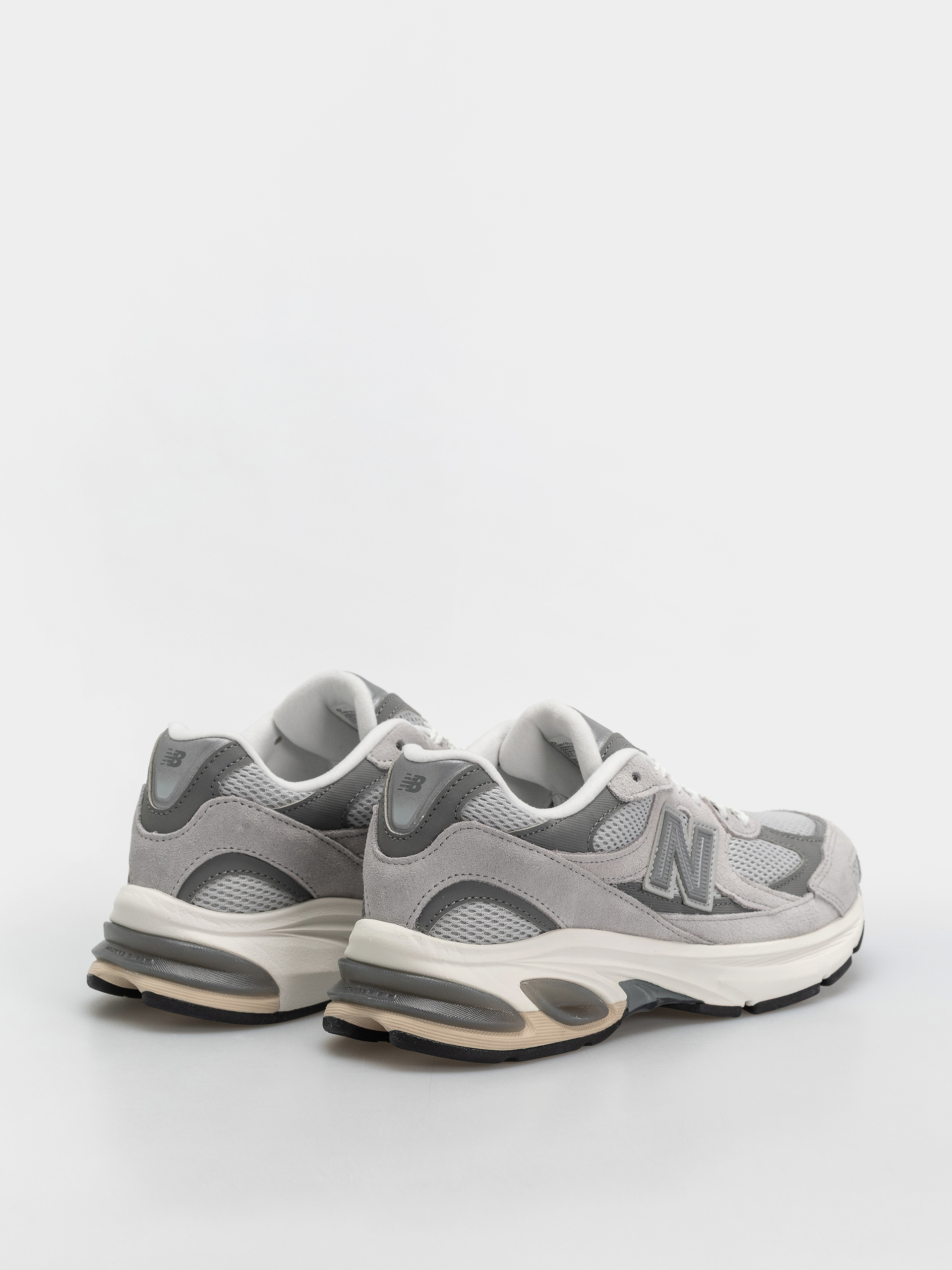 Boty New Balance 2010 (raincloud/harbor grey/white)
