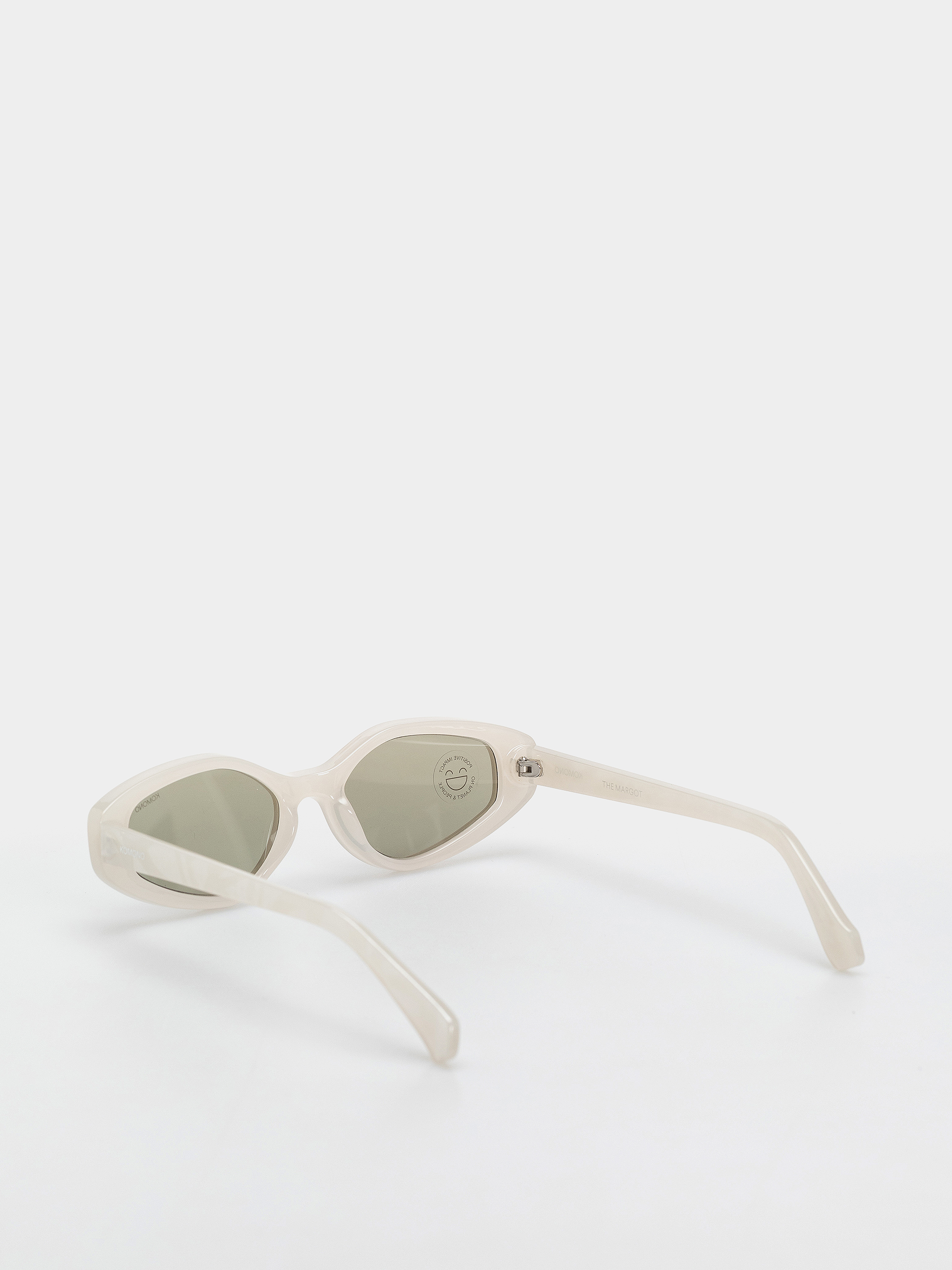 Sluneční brýle Komono Margot (alabaster green)