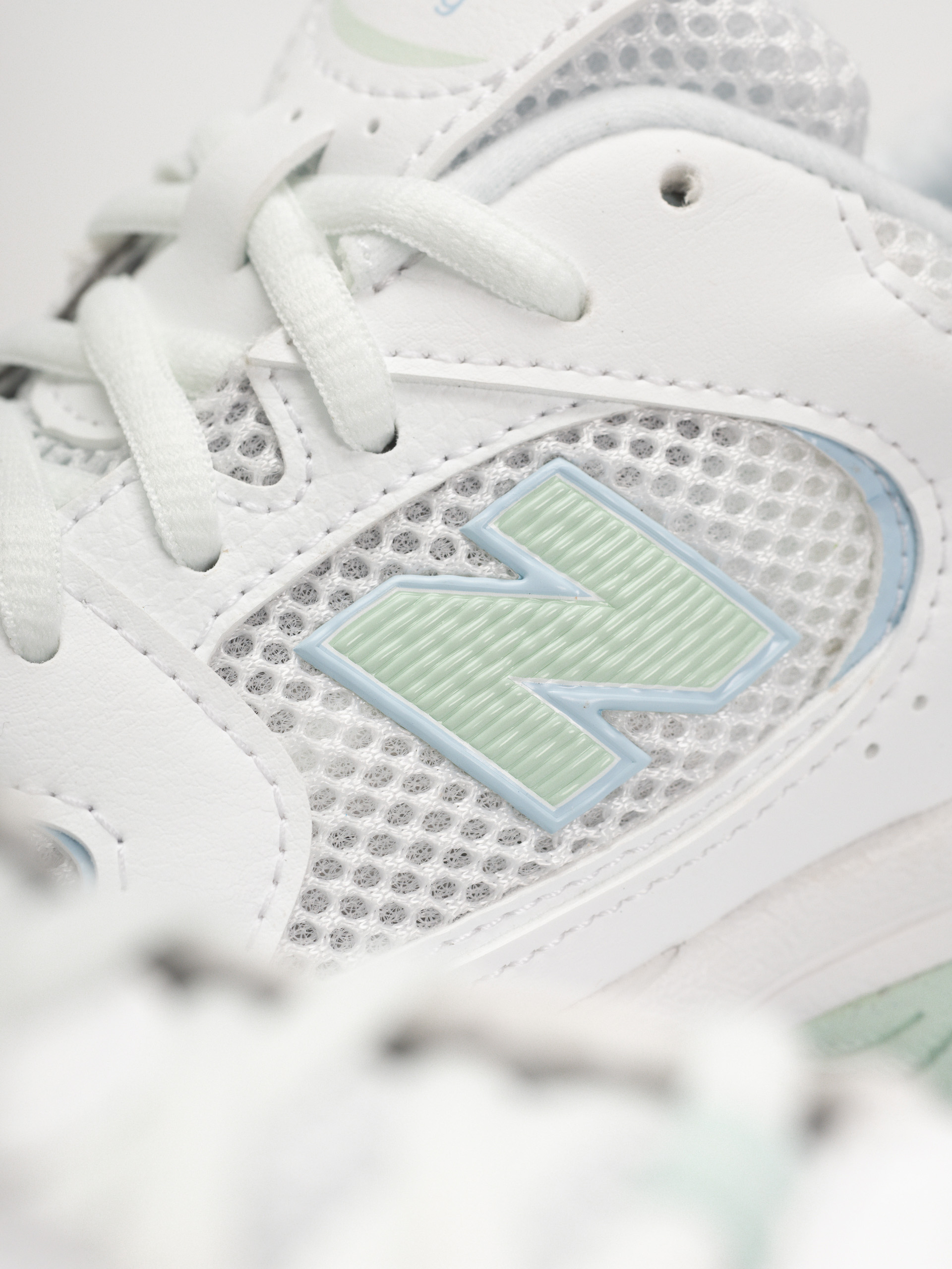 Boty New Balance 530 JR (103 white/cosmic jade)