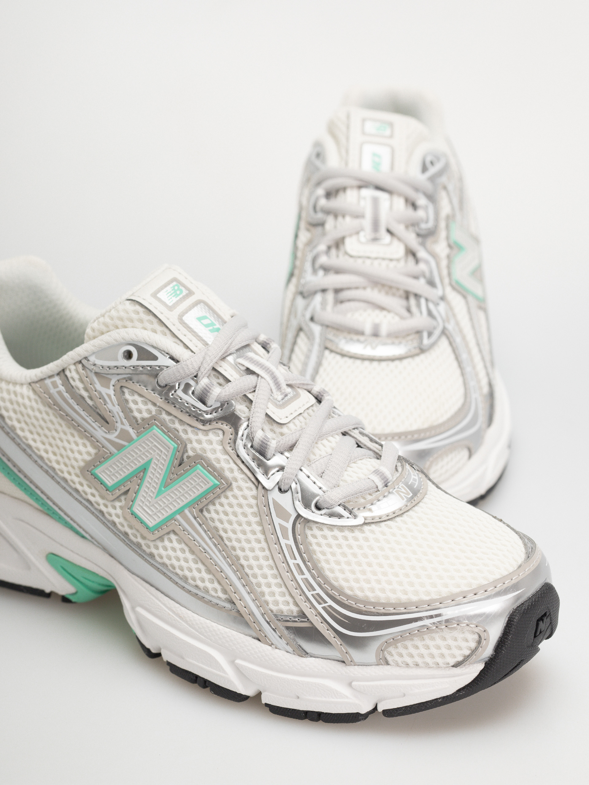 Boty New Balance 740 JR (silver metallic/deep end)