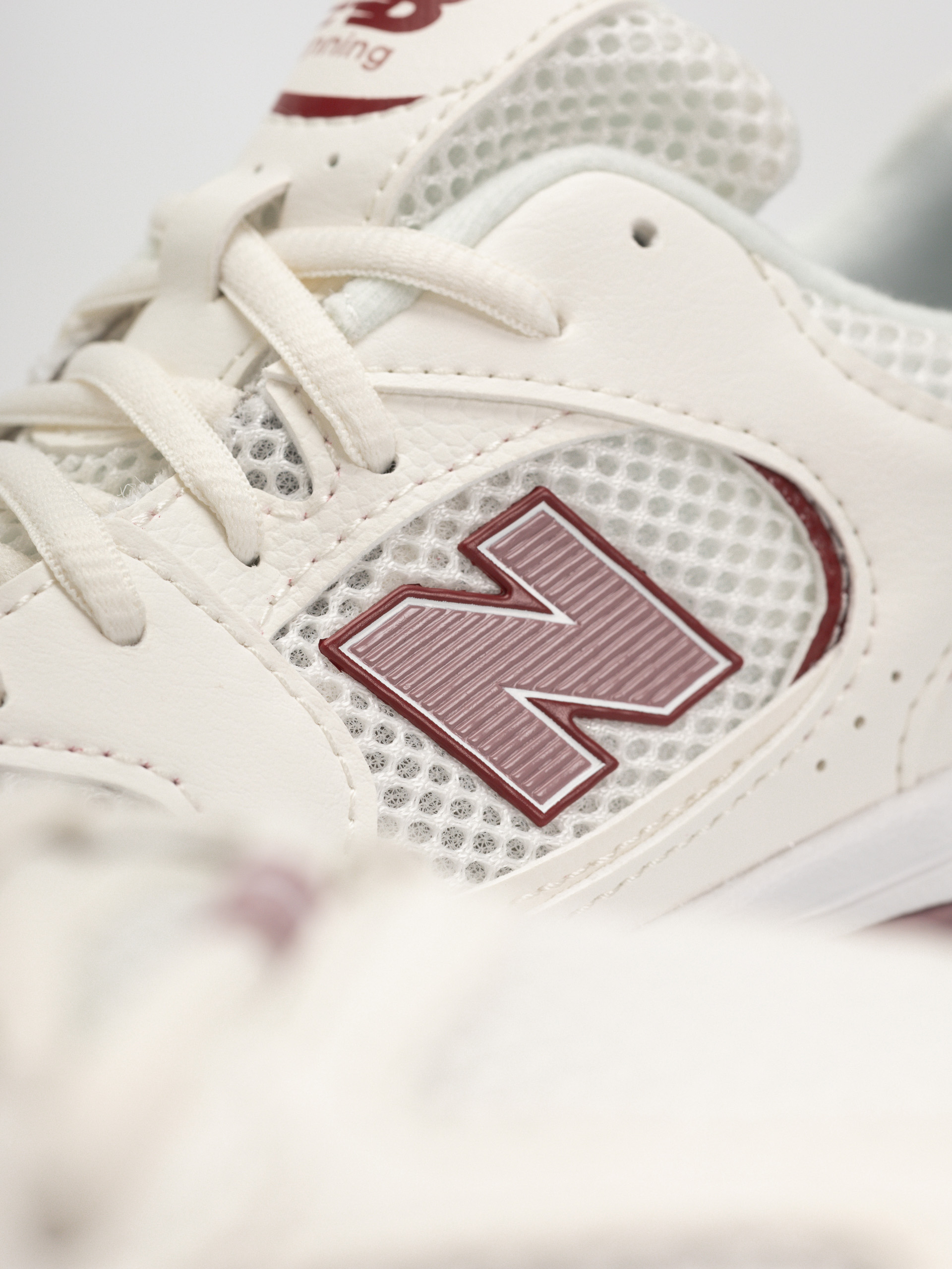 Boty New Balance 530 JR (sea salt/rosewood)