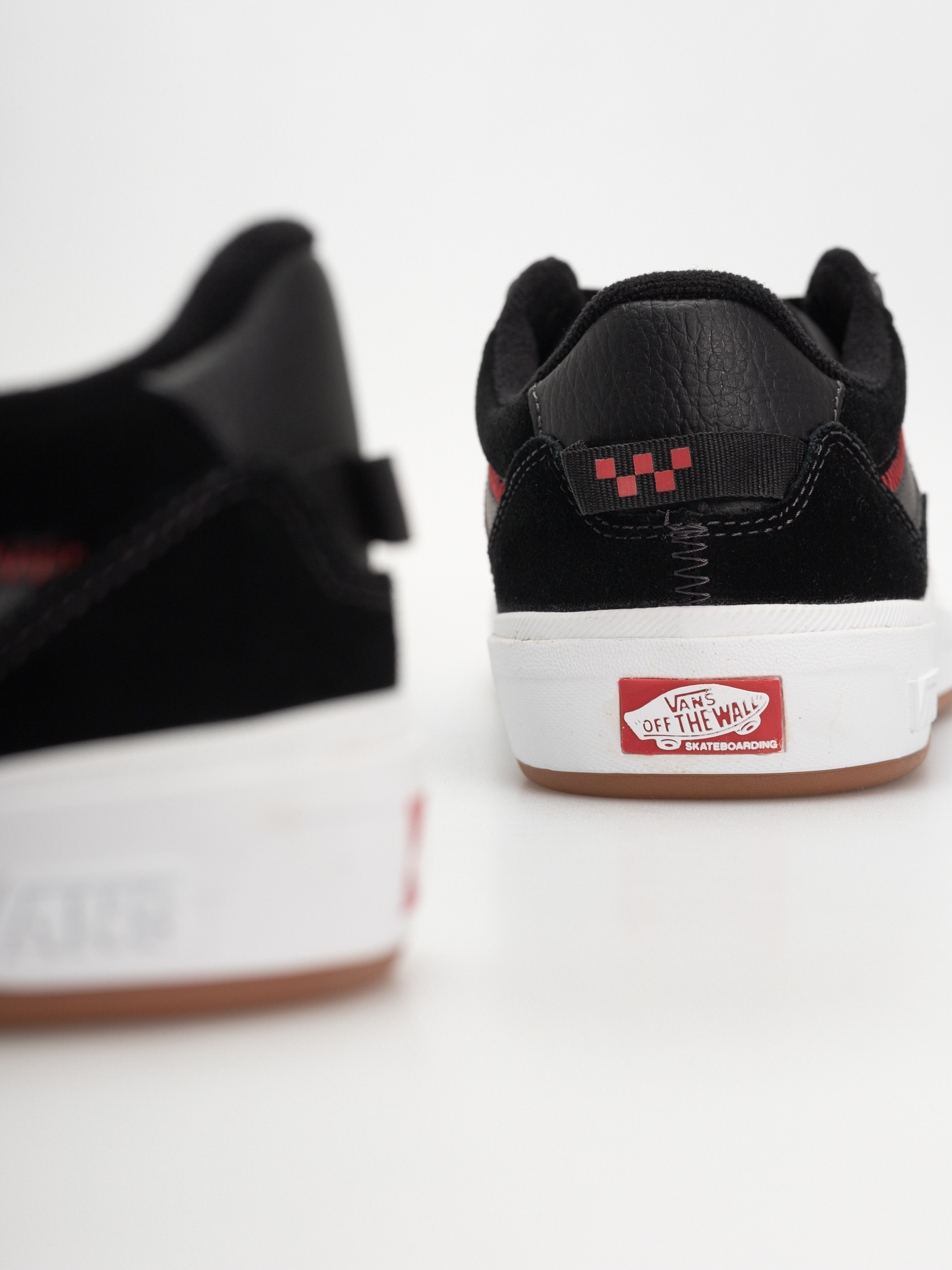 Boty Vans Skate 2 Wayvee (black/flame)