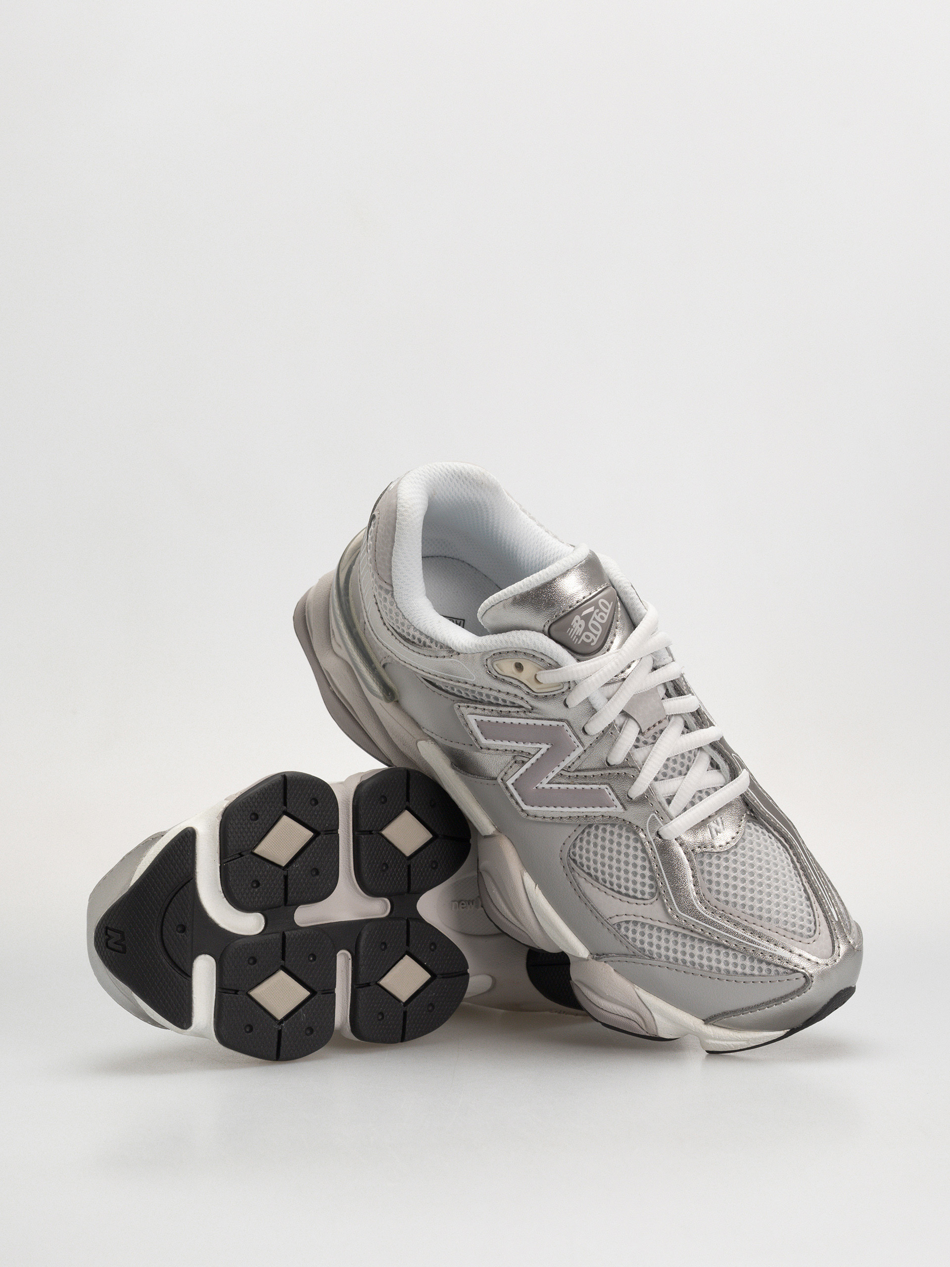 Boty New Balance 9060 JR (raincloud/truffle salt)